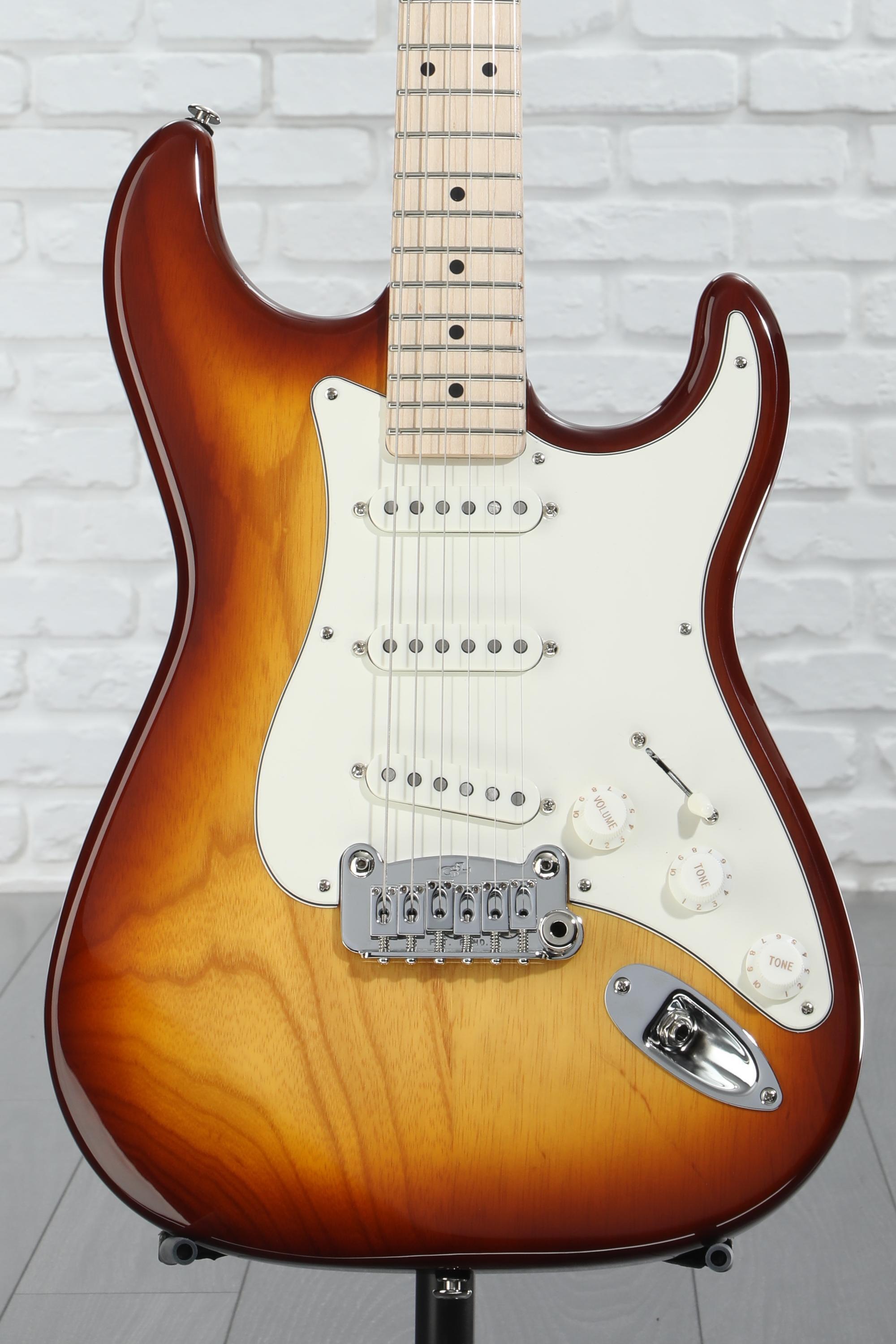 G&L Fullerton Deluxe Legacy Electric Guitar - Old School