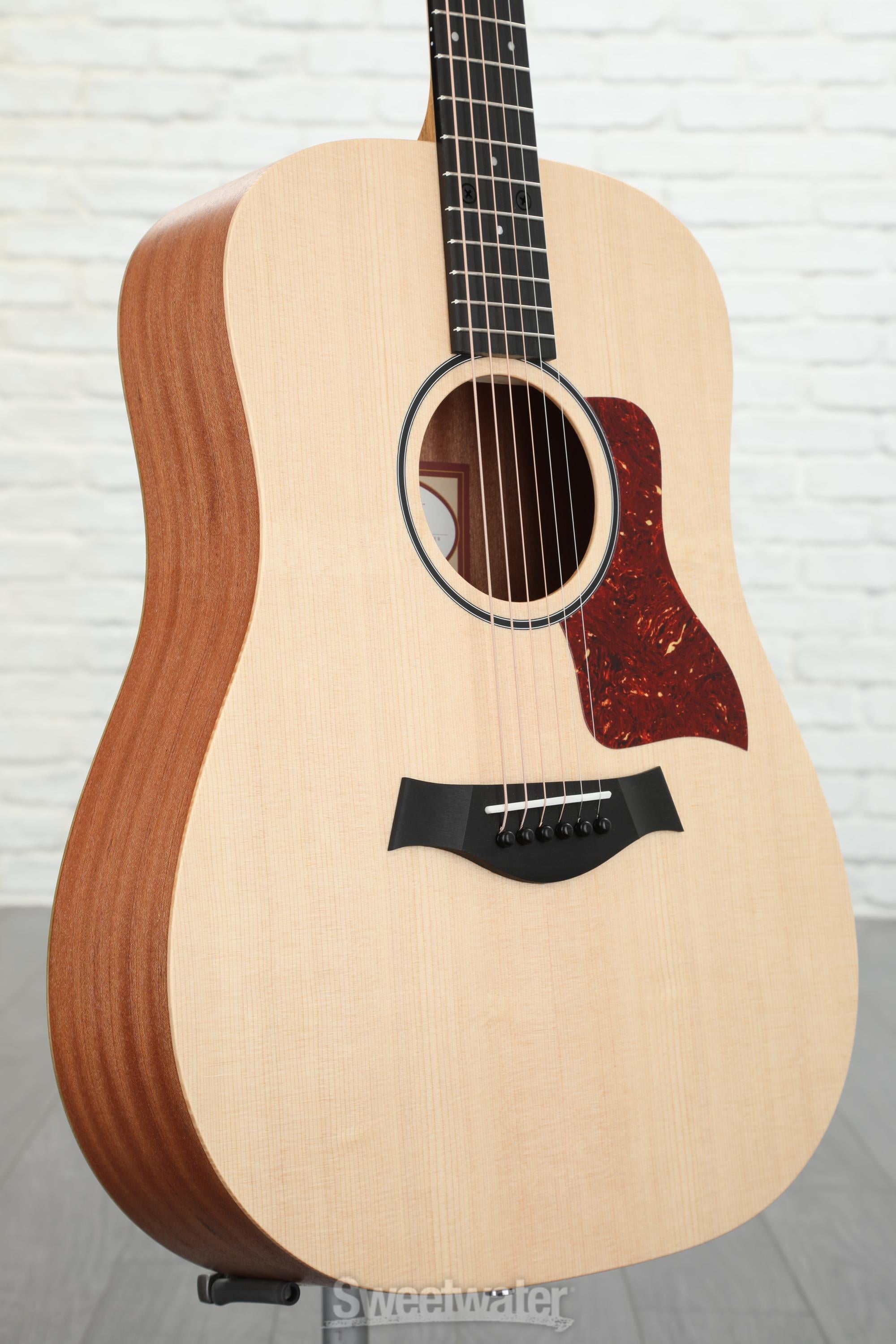 Taylor Big Baby Taylor - Spruce Top Reviews | Sweetwater