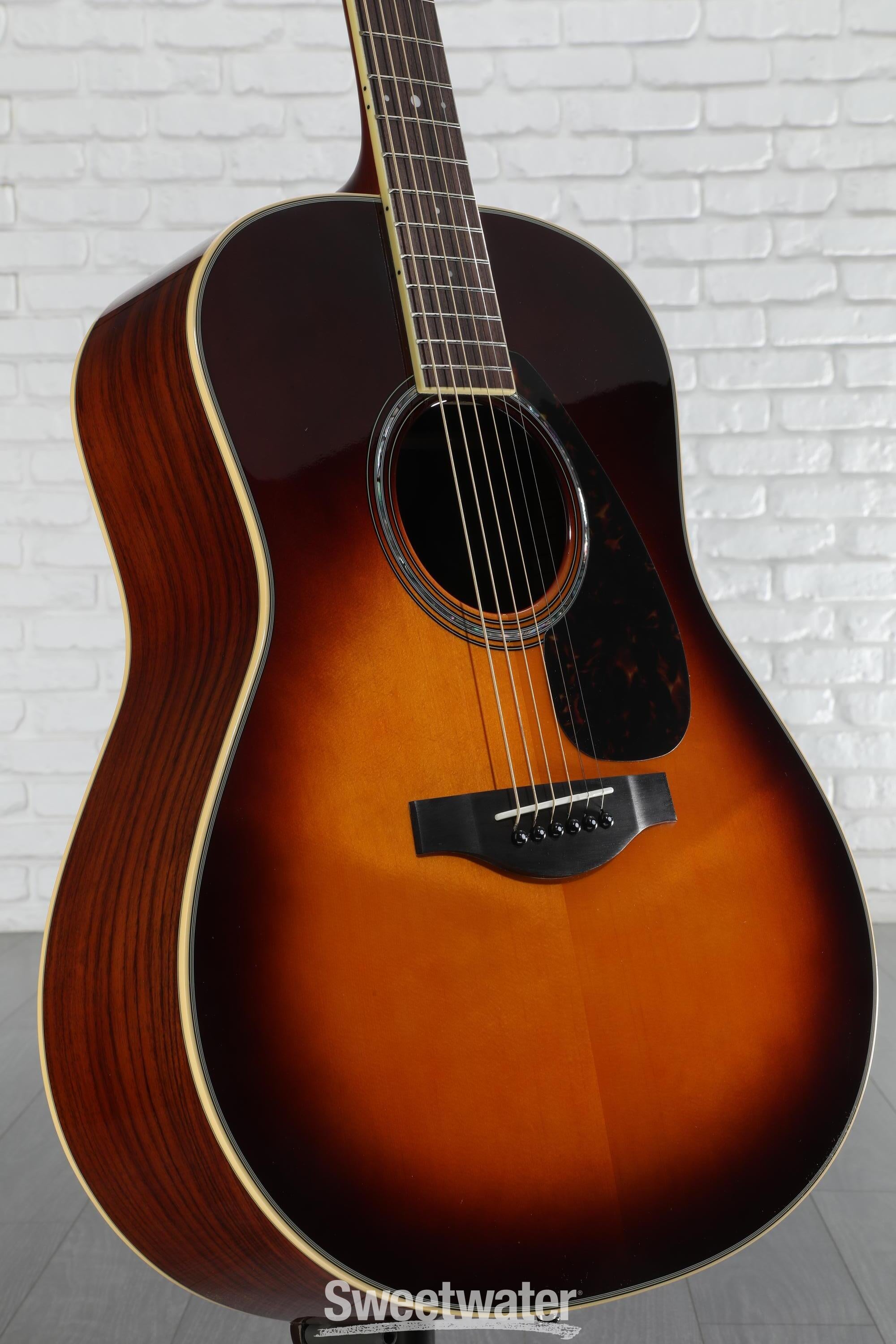 YAMAHA　LL6 ARE BS Yamaha LL6 ARE Original Jumbo Acoustic Guitar - Brown