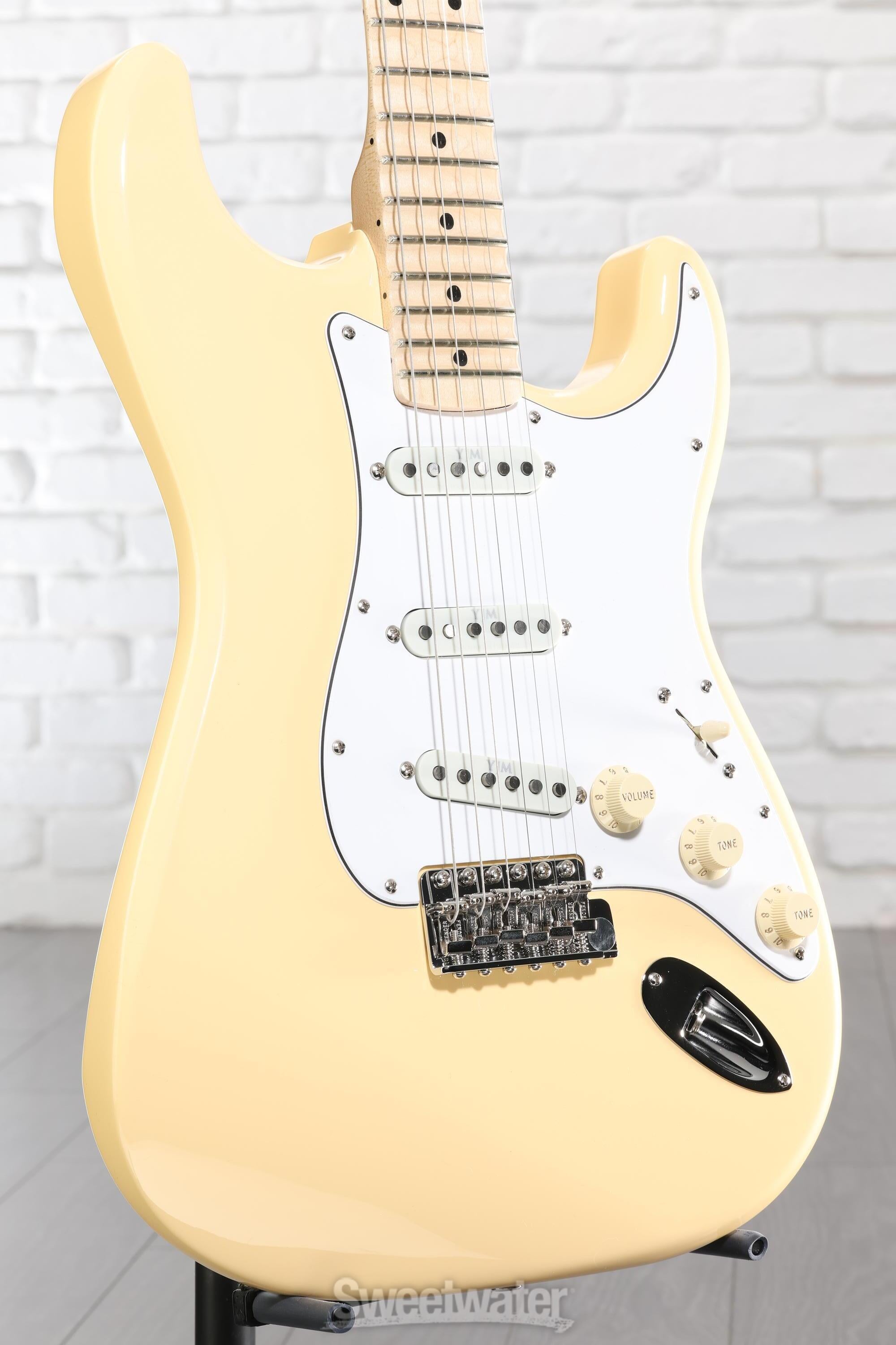 Fender Yngwie Malmsteen Stratocaster Electric Guitar - Vintage