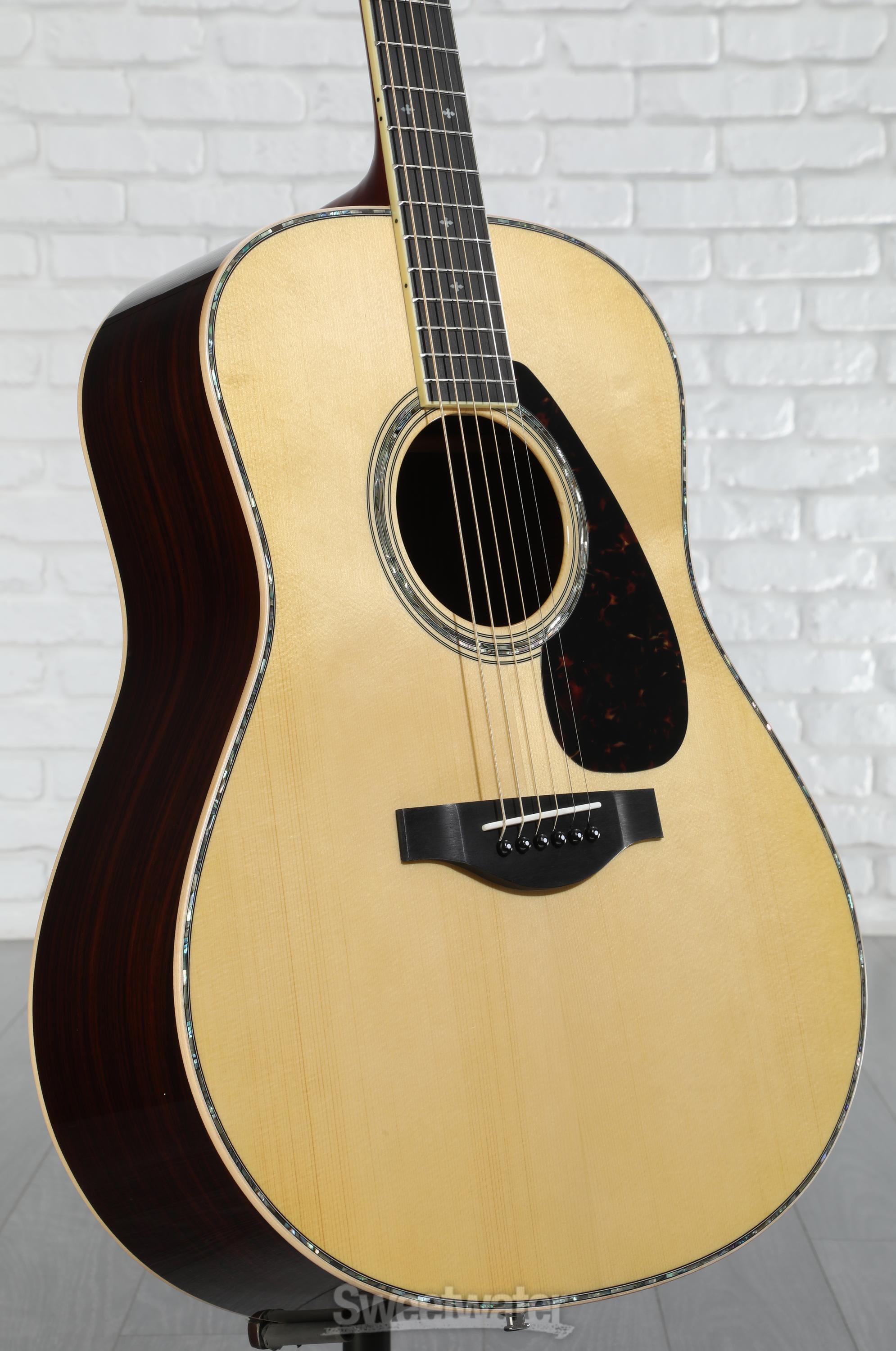 LL16D ARE Acoustic-Electric Guitar - Yamaha USA