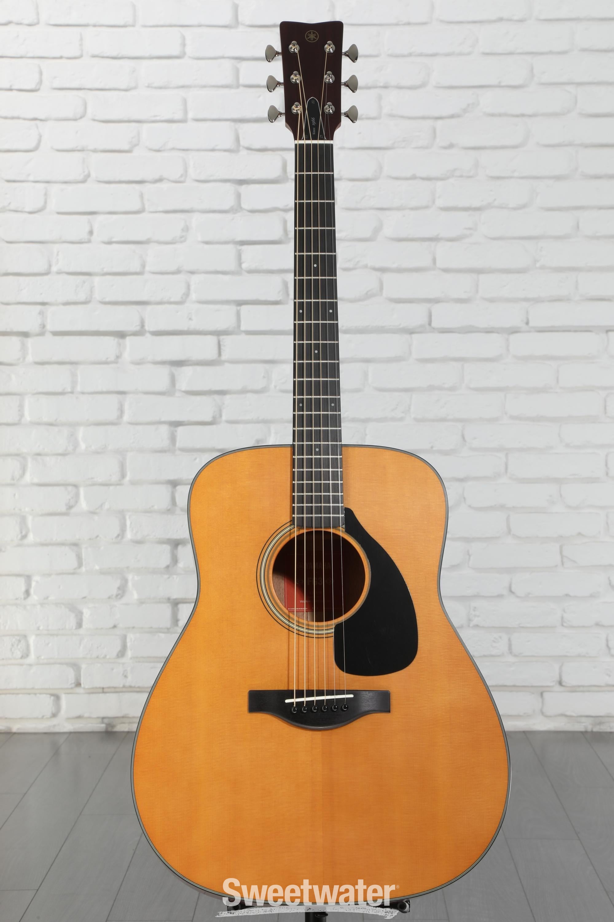 Yamaha Red Label FG3 Acoustic Guitar - Natural