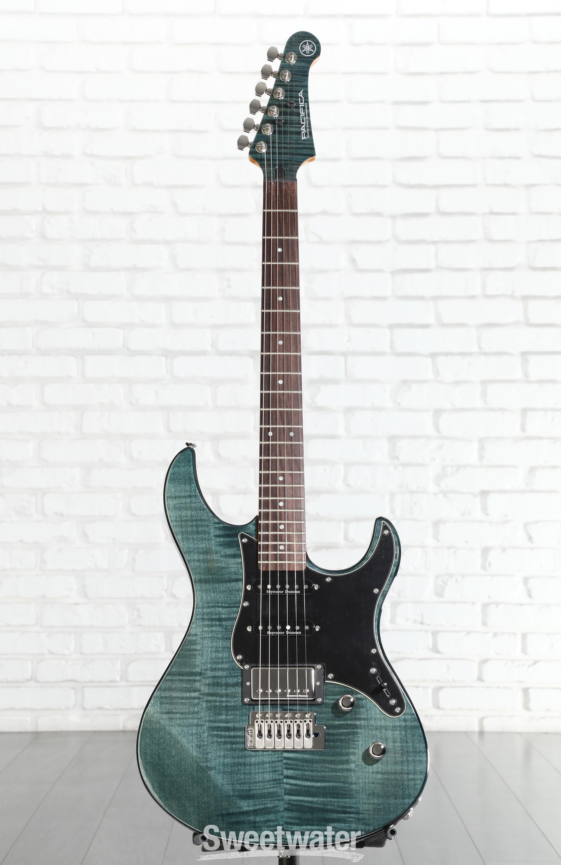Yamaha Pacifica PAC612VIIFM Electric Guitar - Indigo Blue | Sweetwater