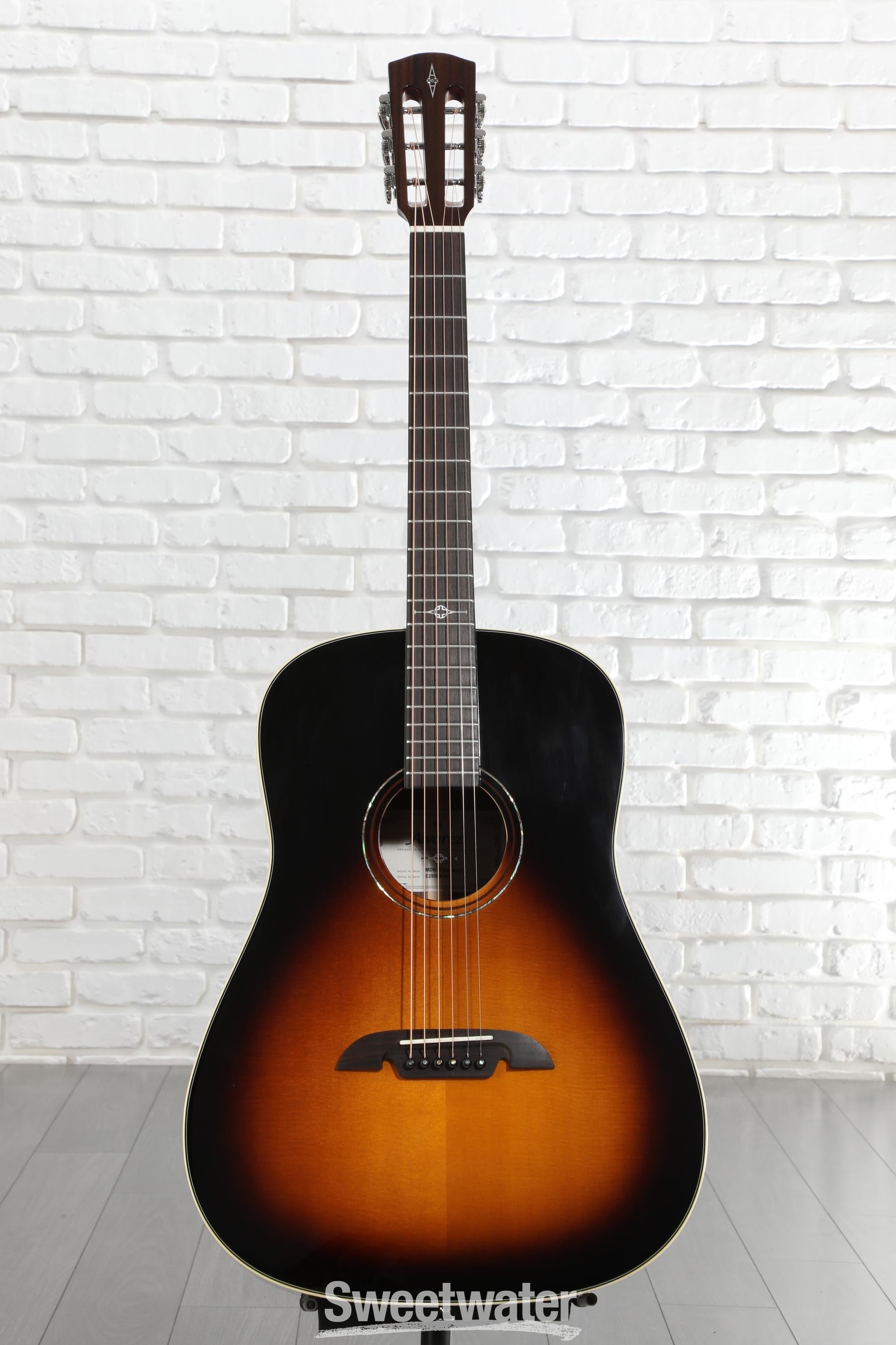 Alvarez MDR70 Sunburst Masterworks Series Acoustic Guitar