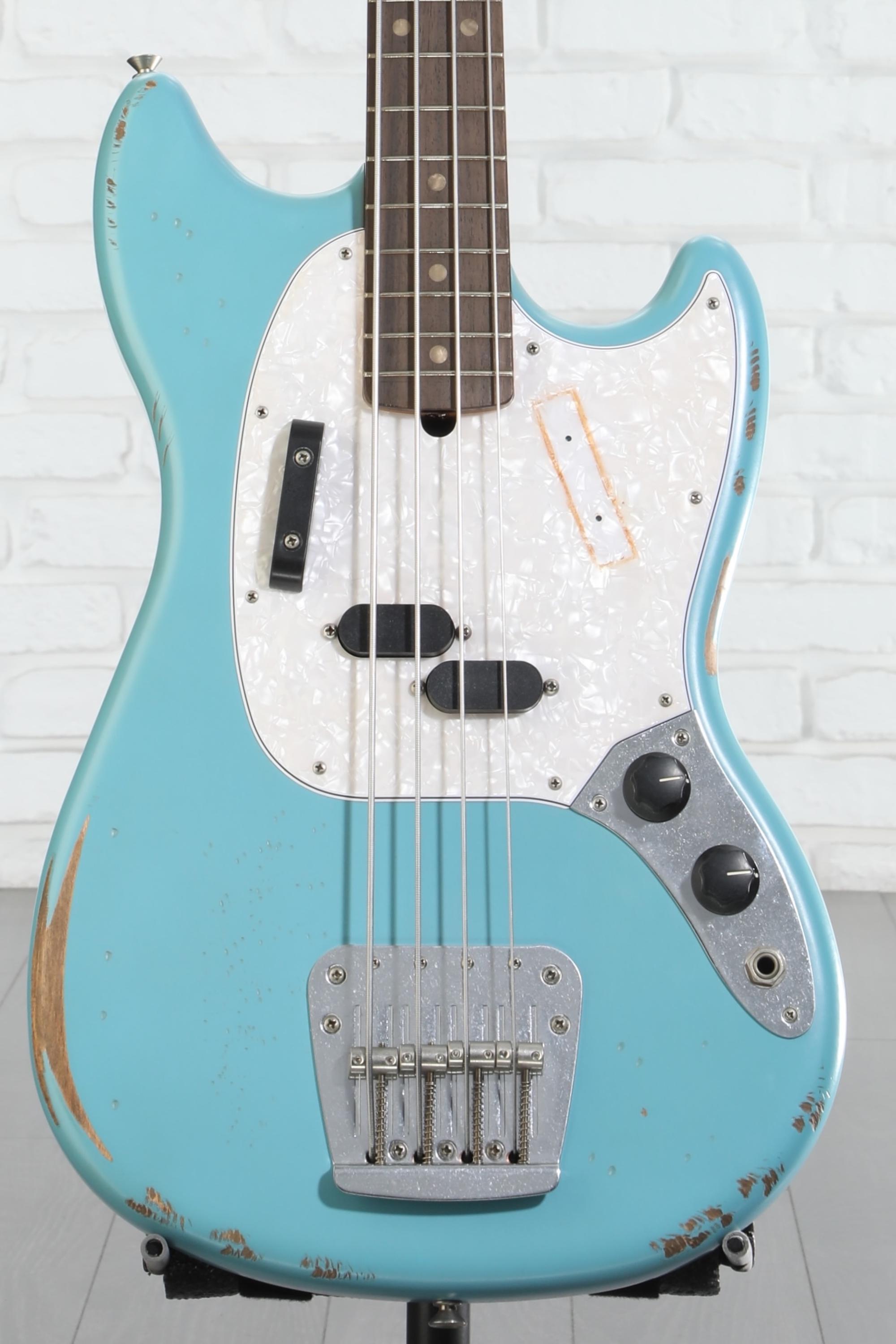 Fender JMJ Road Worn Mustang Bass Guitar - Faded Daphne Blue