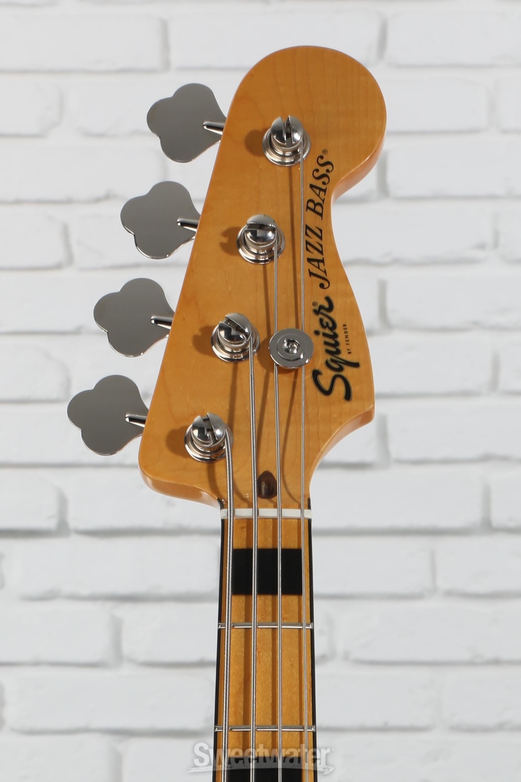 新品級 squier classic vibe '70s jazz bass Amazon.com: Squier Classic Vibe 70s Jazz Bass, Black, Maple