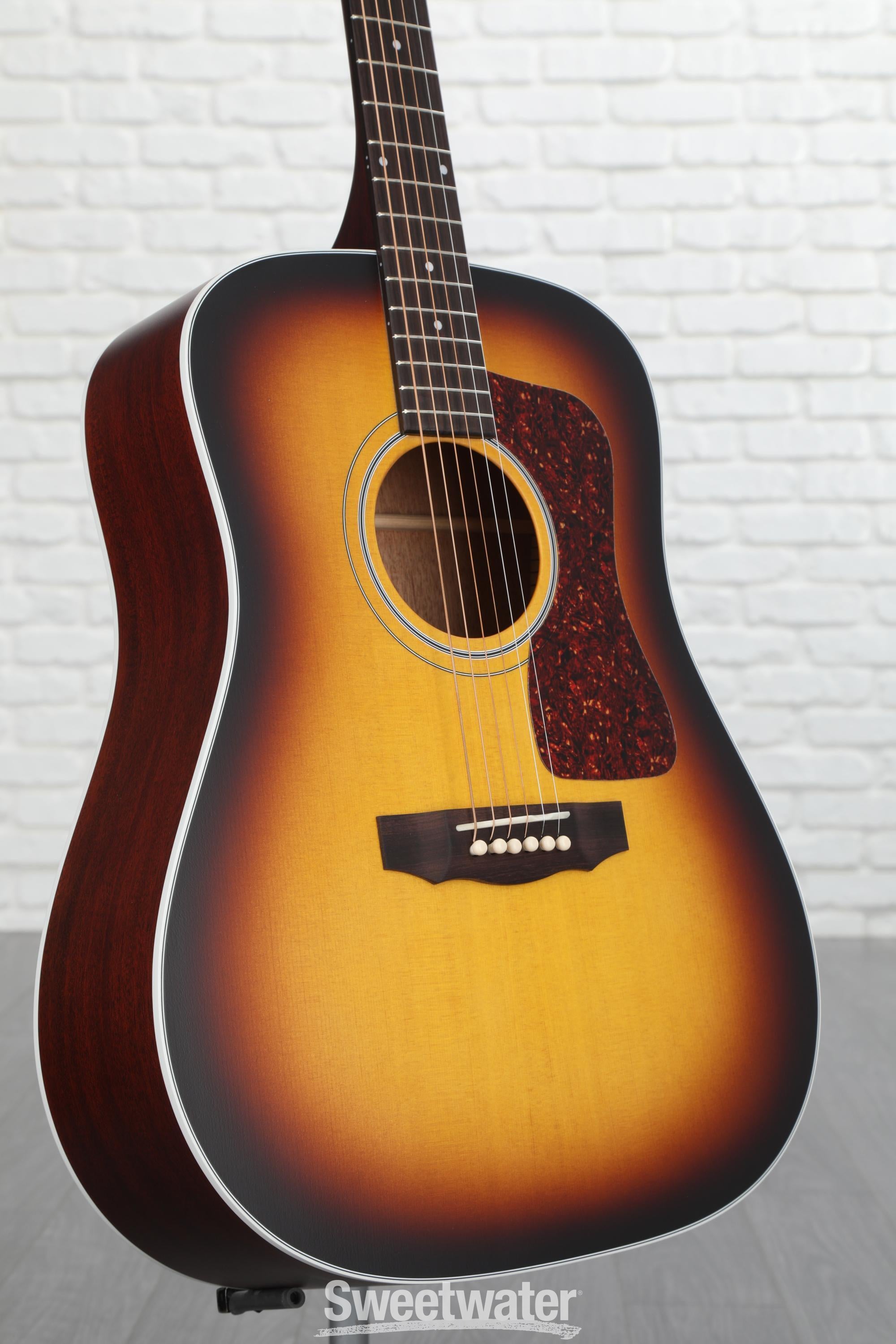 Guild D-40 Acoustic Guitar - Antique Burst | Sweetwater