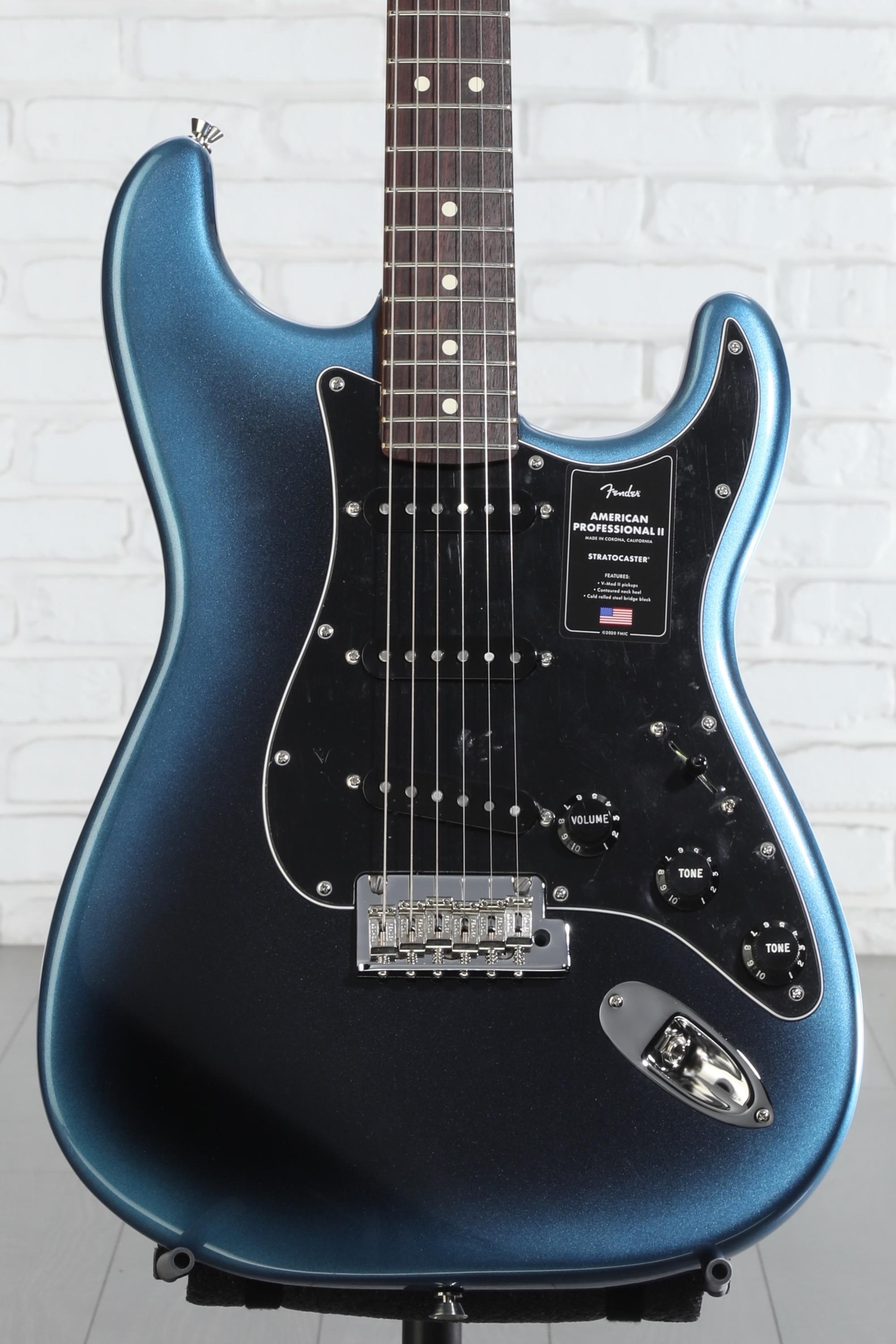 Fender American Professional II Stratocaster - Dark Night with