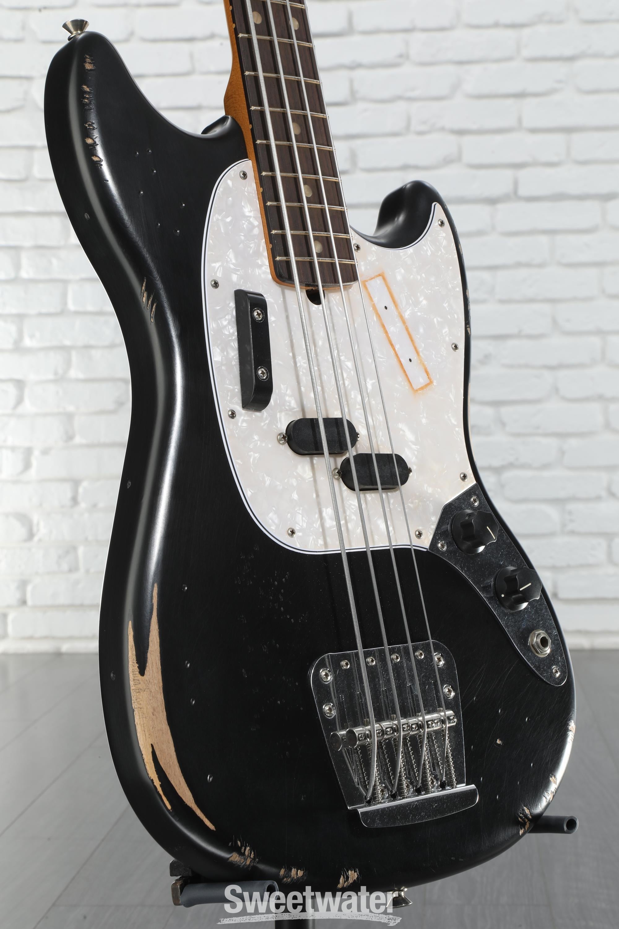 Fender JMJ Road Worn Mustang Bass - Black | Sweetwater