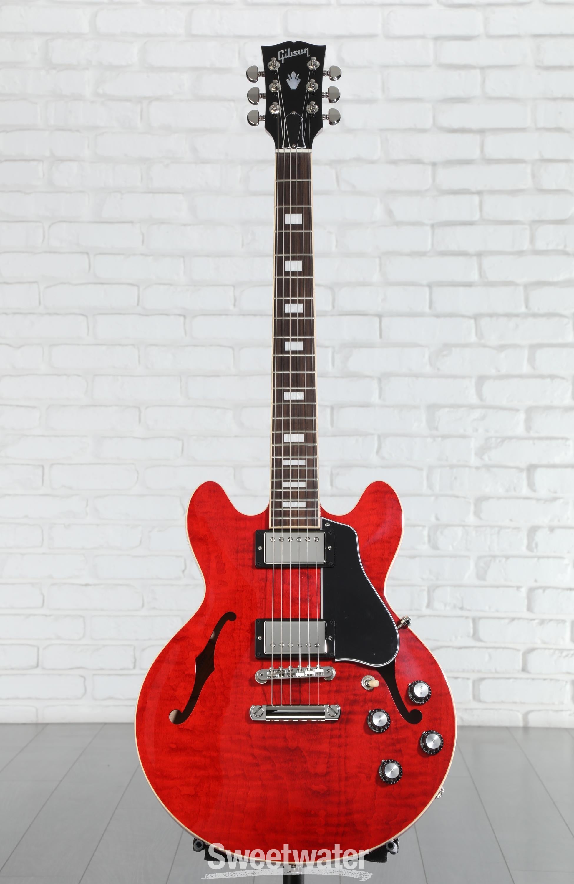 ギブソン ES-339 チェリー 　新品同様　美品 Gibson ES-339 Figured Electric Guitar - Sixties Cherry | Sweetwater