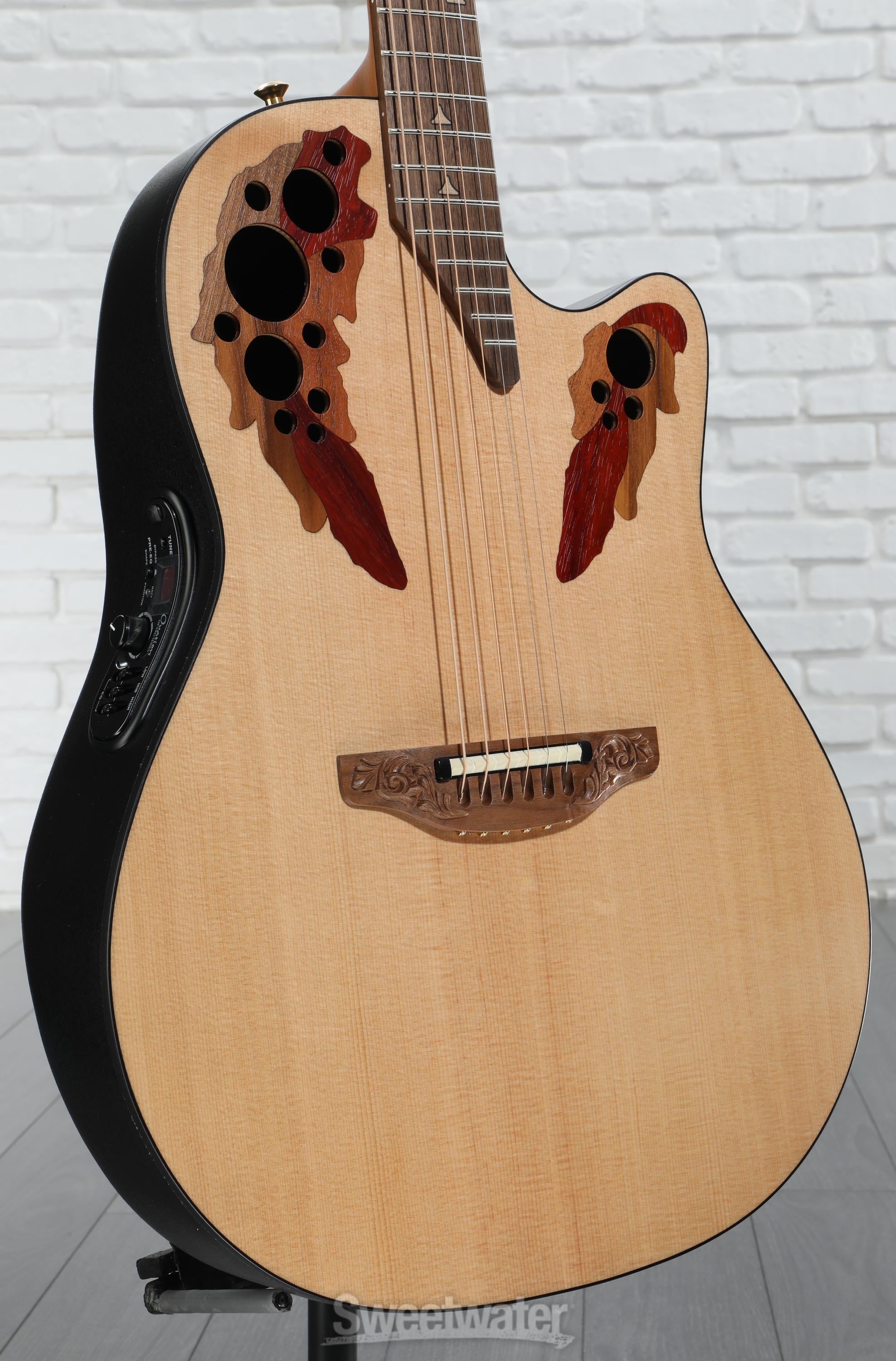 オベーションUSA Elite Ovation USA Elite Deep Cutaway E-Acoustic Guitar - Natural