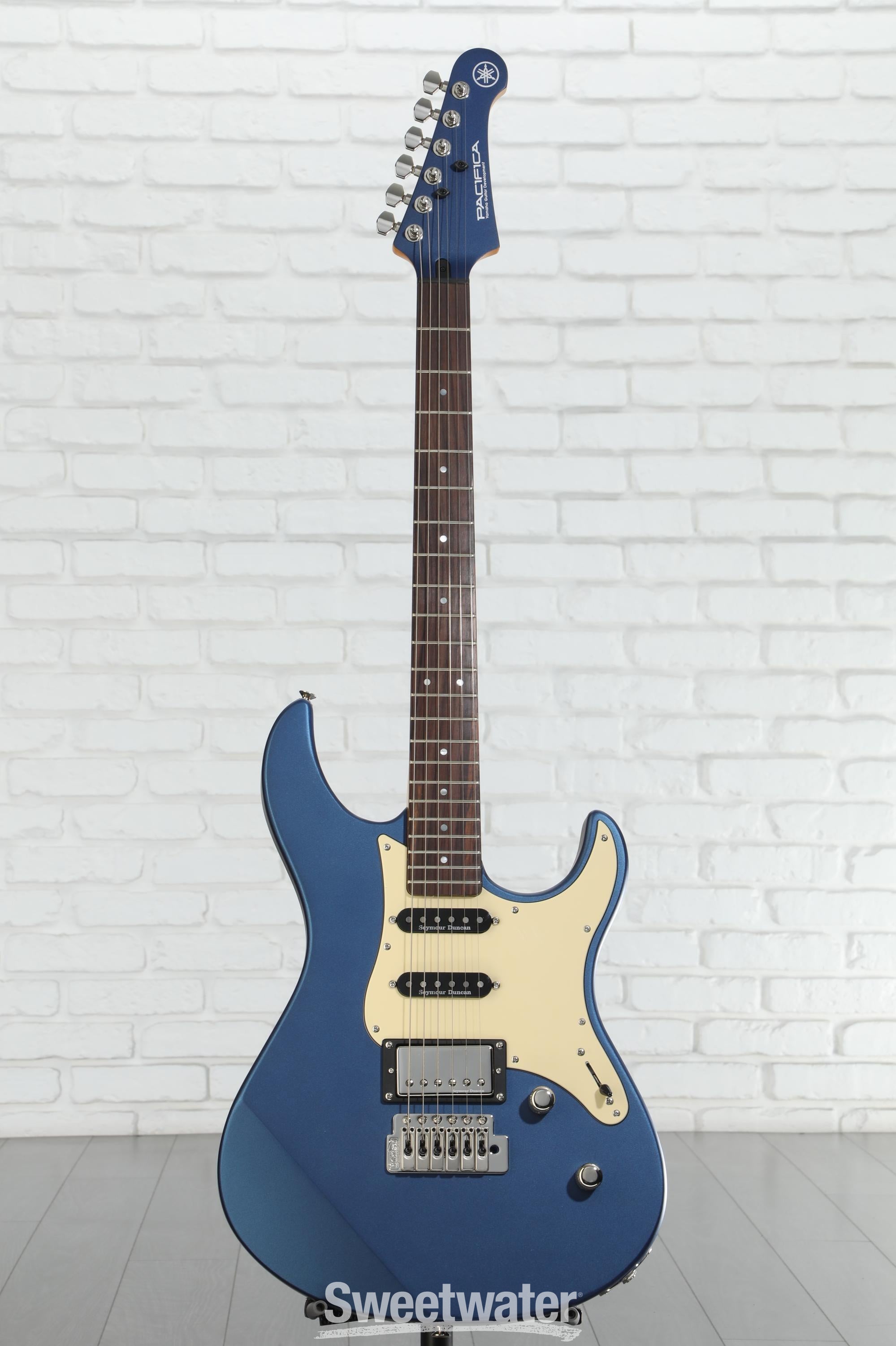 Yamaha PAC612VIIX Pacifica Electric Guitar - Matte Silk Blue