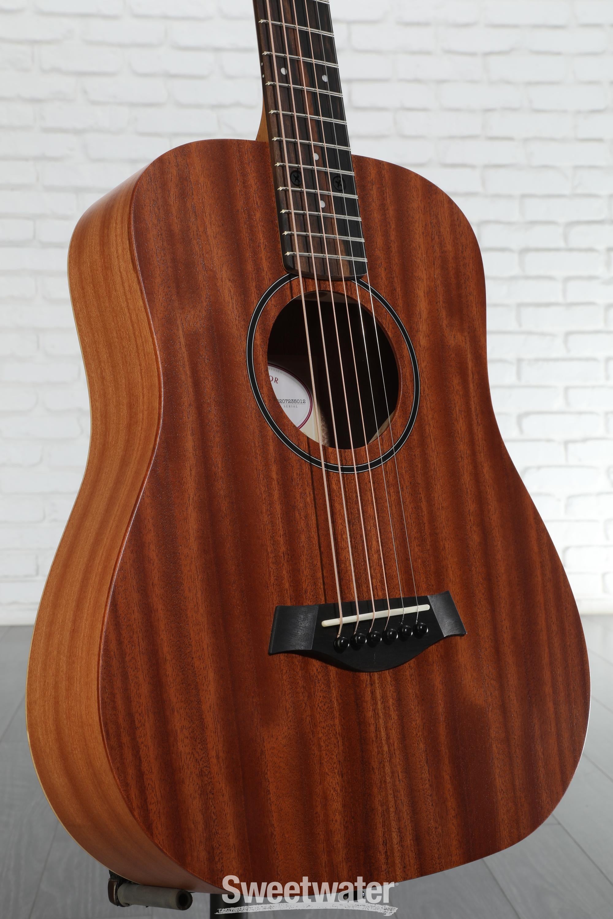 ギター Taylor Guitars BABY MAHOGANY BT2 Taylor Baby Mahogany BT2 Acoustic Guitar - Natural Mahogany