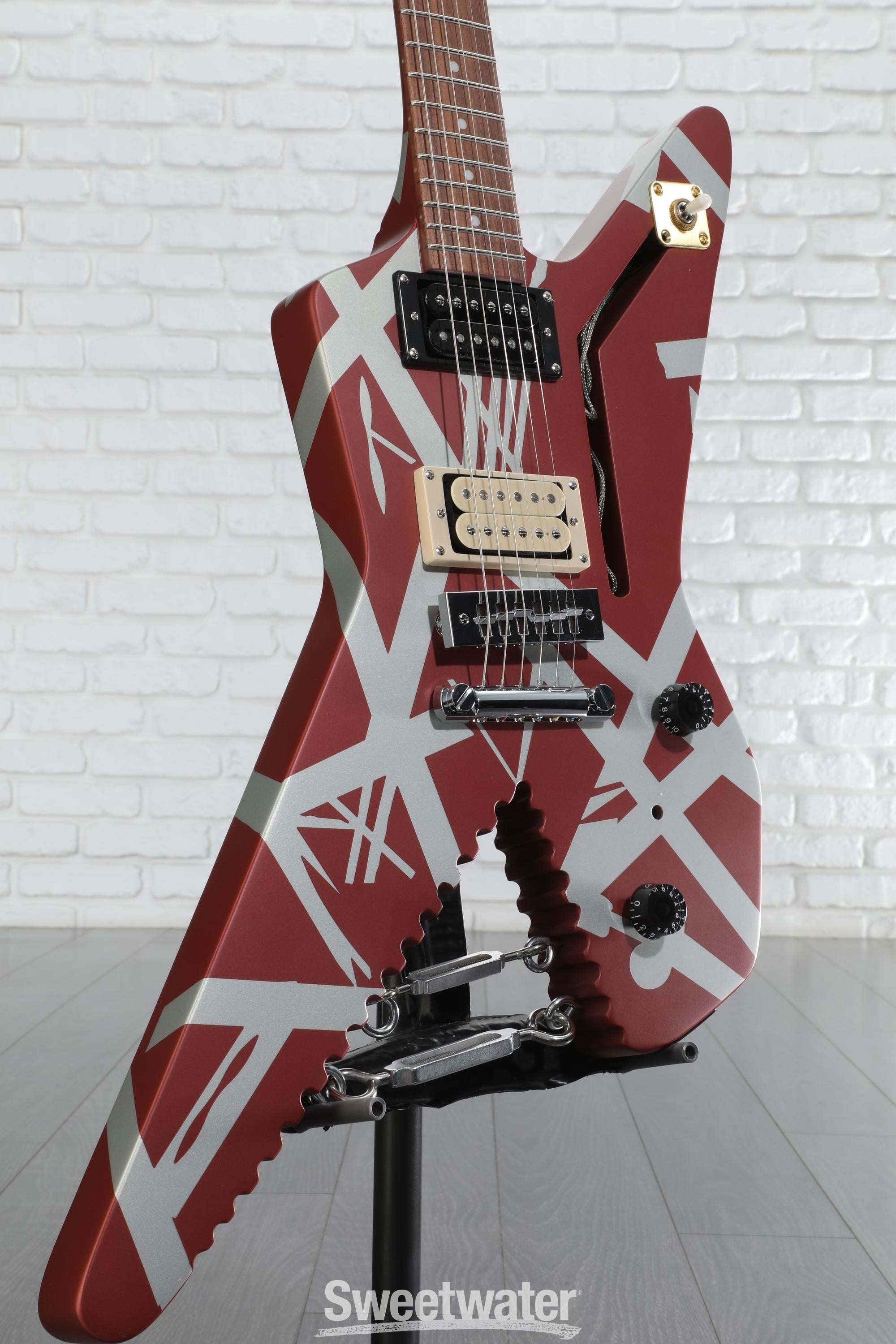 EVH STRIPE SHARK レプリカ Shark :: Striped Series Shark, Pau Ferro Fingerboard