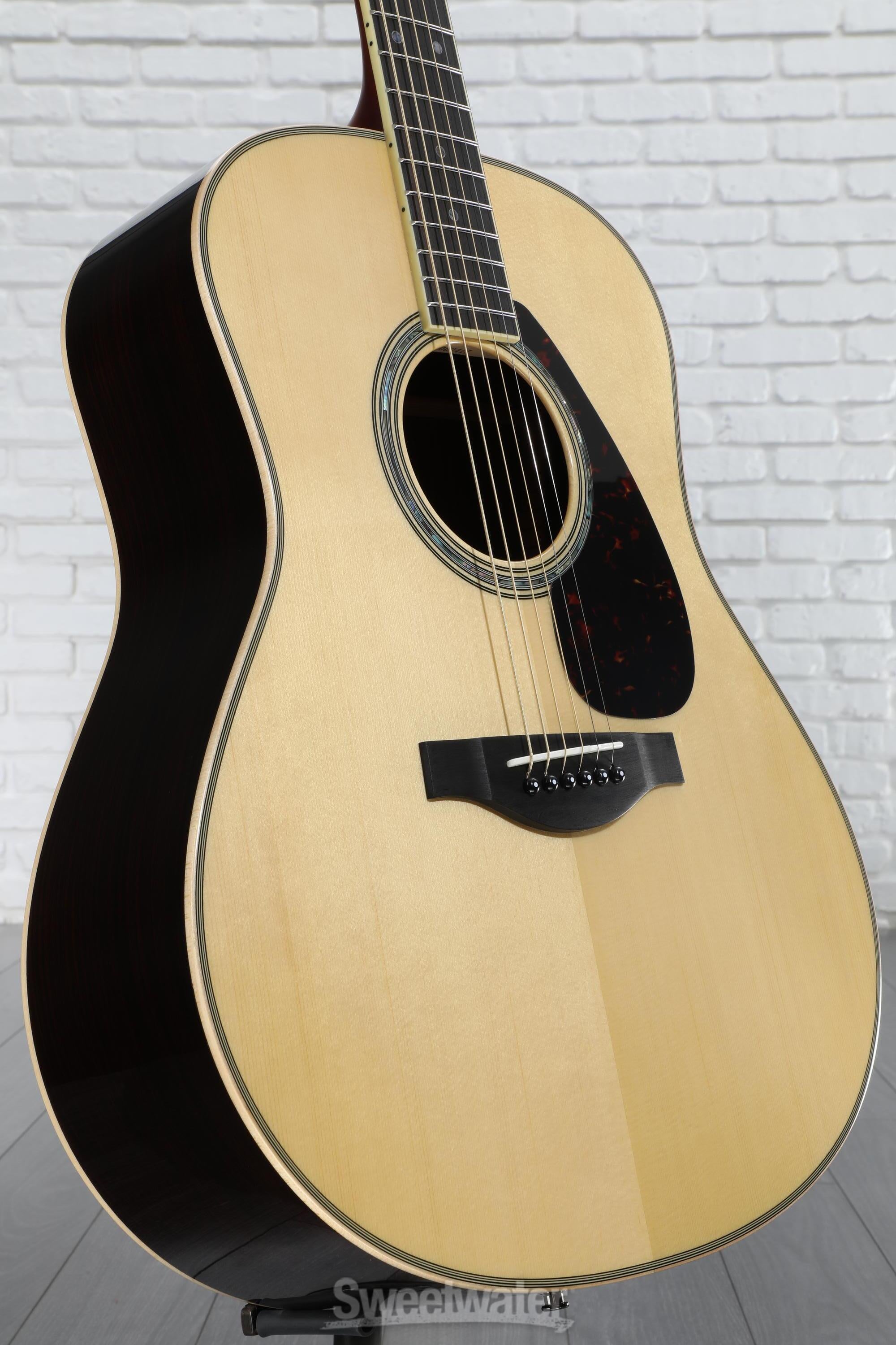 ギター Yamaha LL16 - All Solid Wood Yamaha LL16 ARE Jumbo Type Body All-Solid Acoustic Guitar