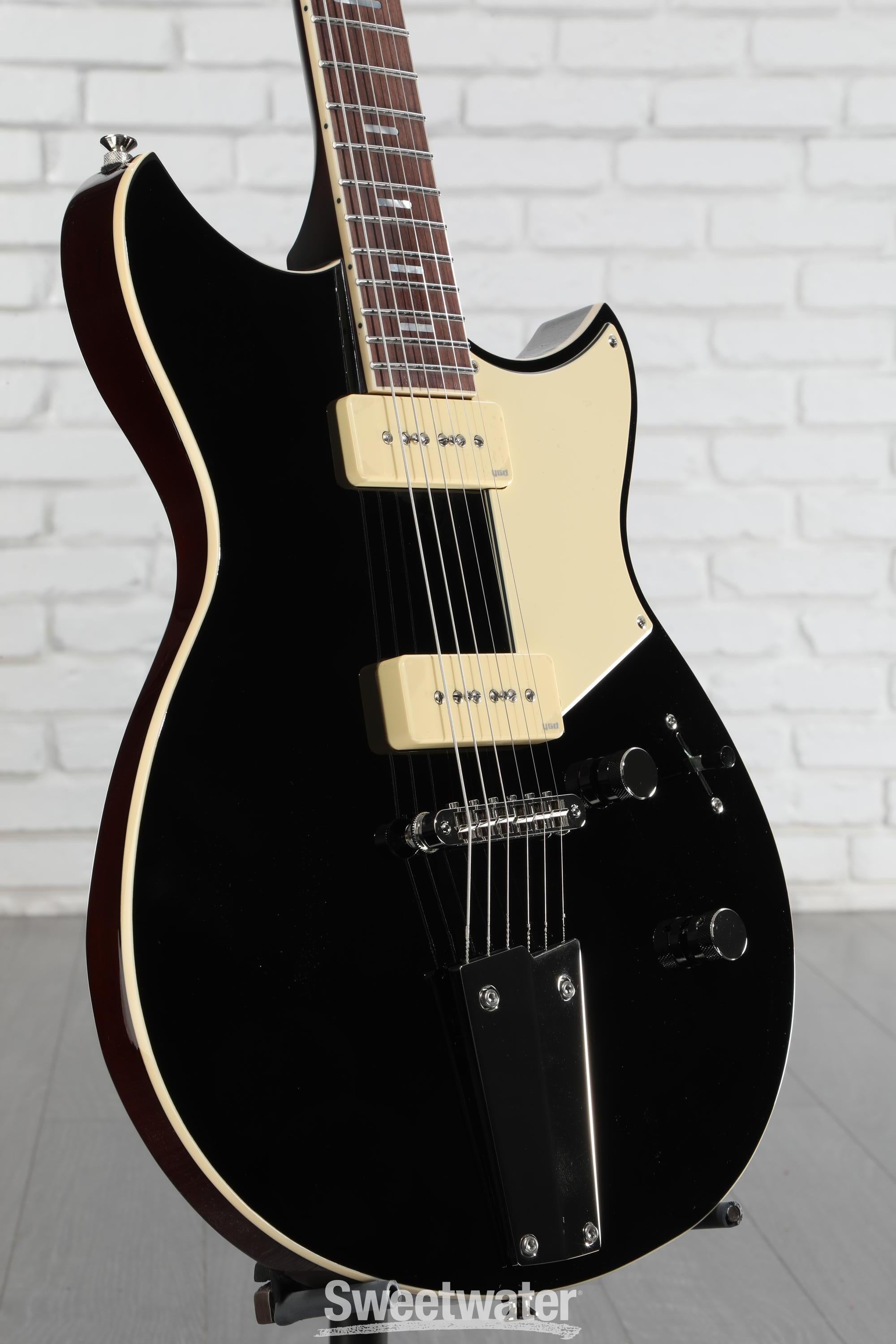 ギター YAMAHA REVSTAR RSS02T BLACK Yamaha Revstar Standard RSS02T Electric Guitar (with Gig Bag)