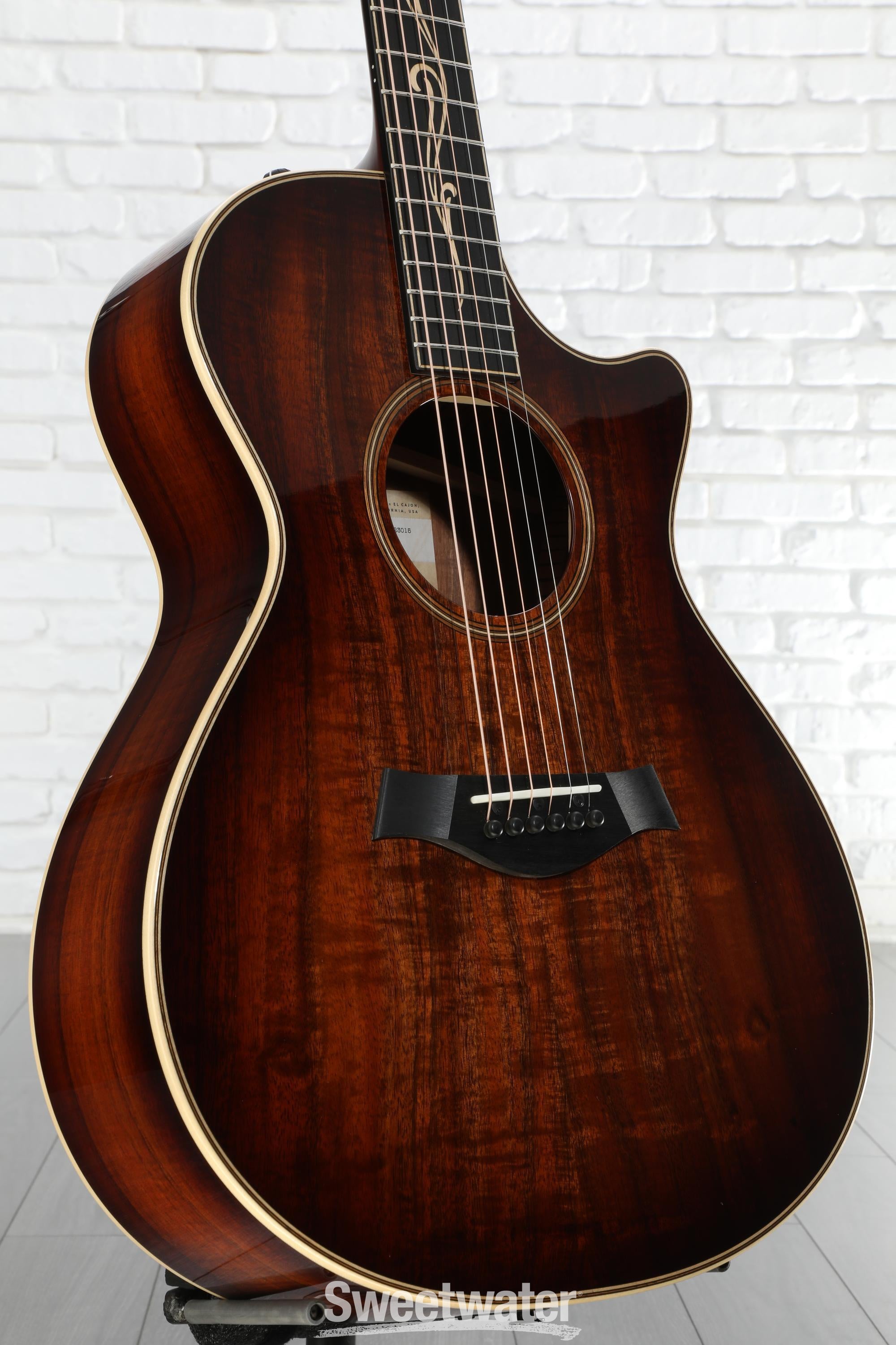 Taylor　K22ce Taylor K22ce V-Class Acoustic-electric Guitar - Shaded Edgeburst