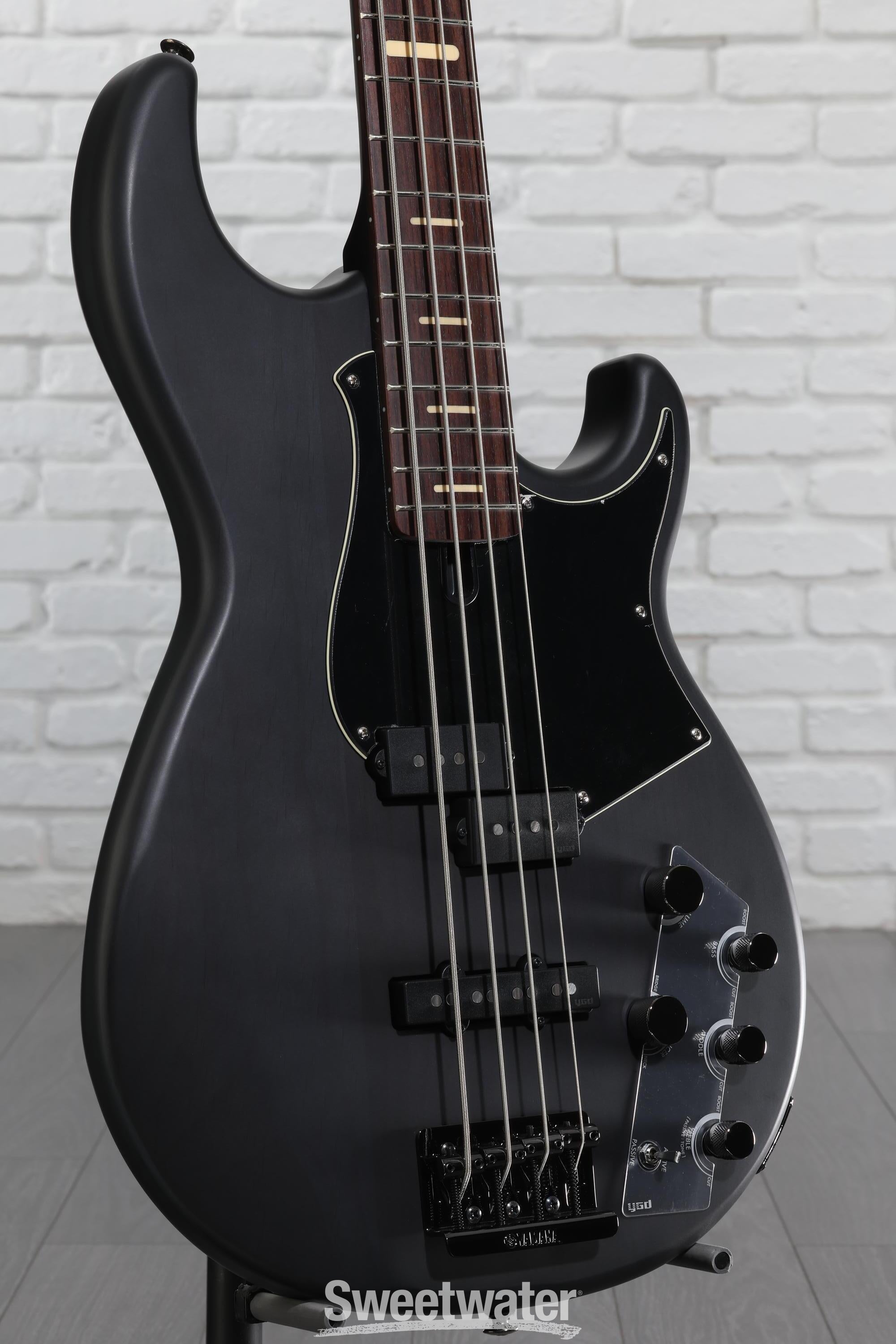 Yamaha BB734A 4-string Bass Guitar - Translucent Matte Black