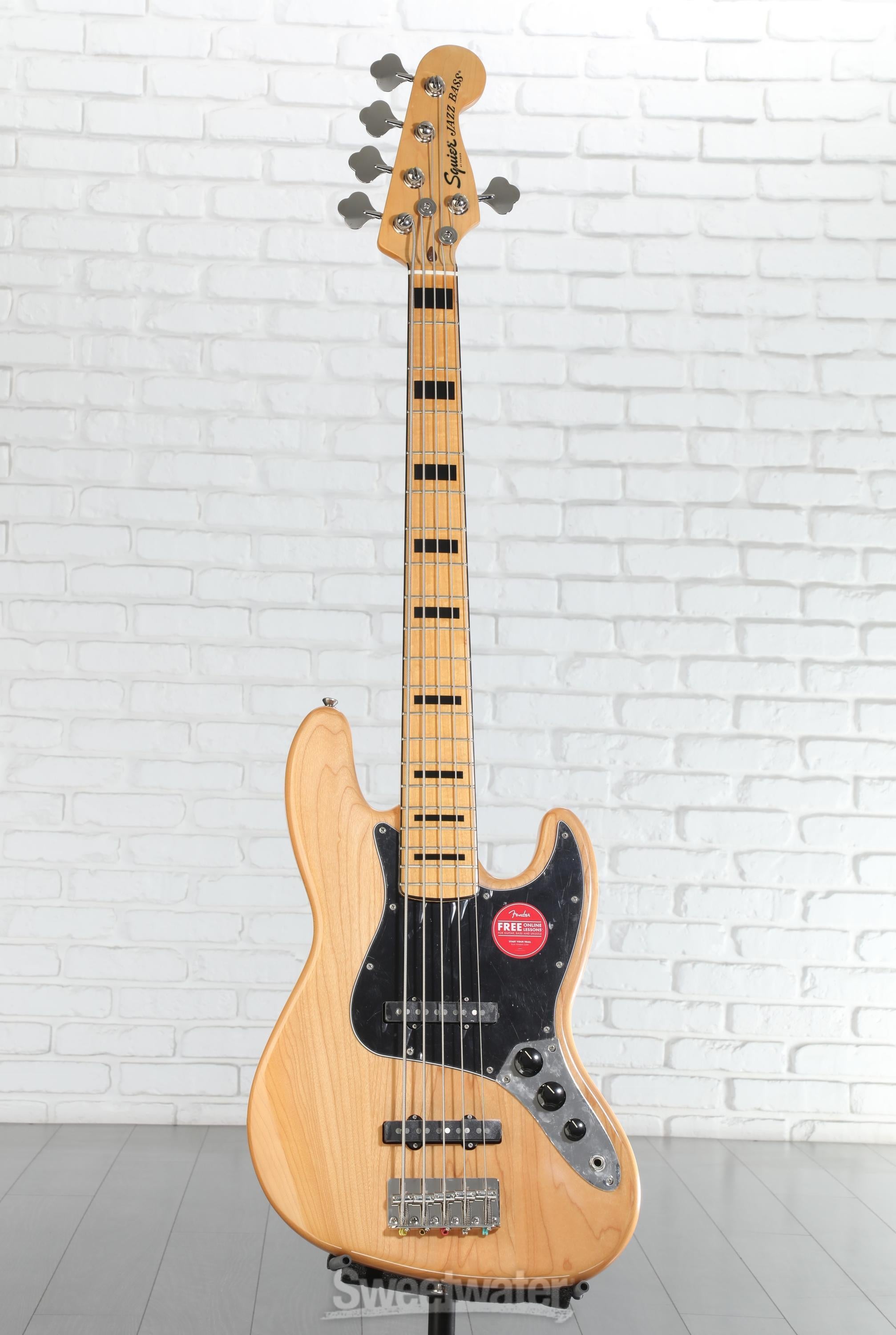 急‼️Squier by Fender / Jazz Bass ５弦カバン付き Squier Affinity Series Active Jazz Bass V Amp Essentials Bundle