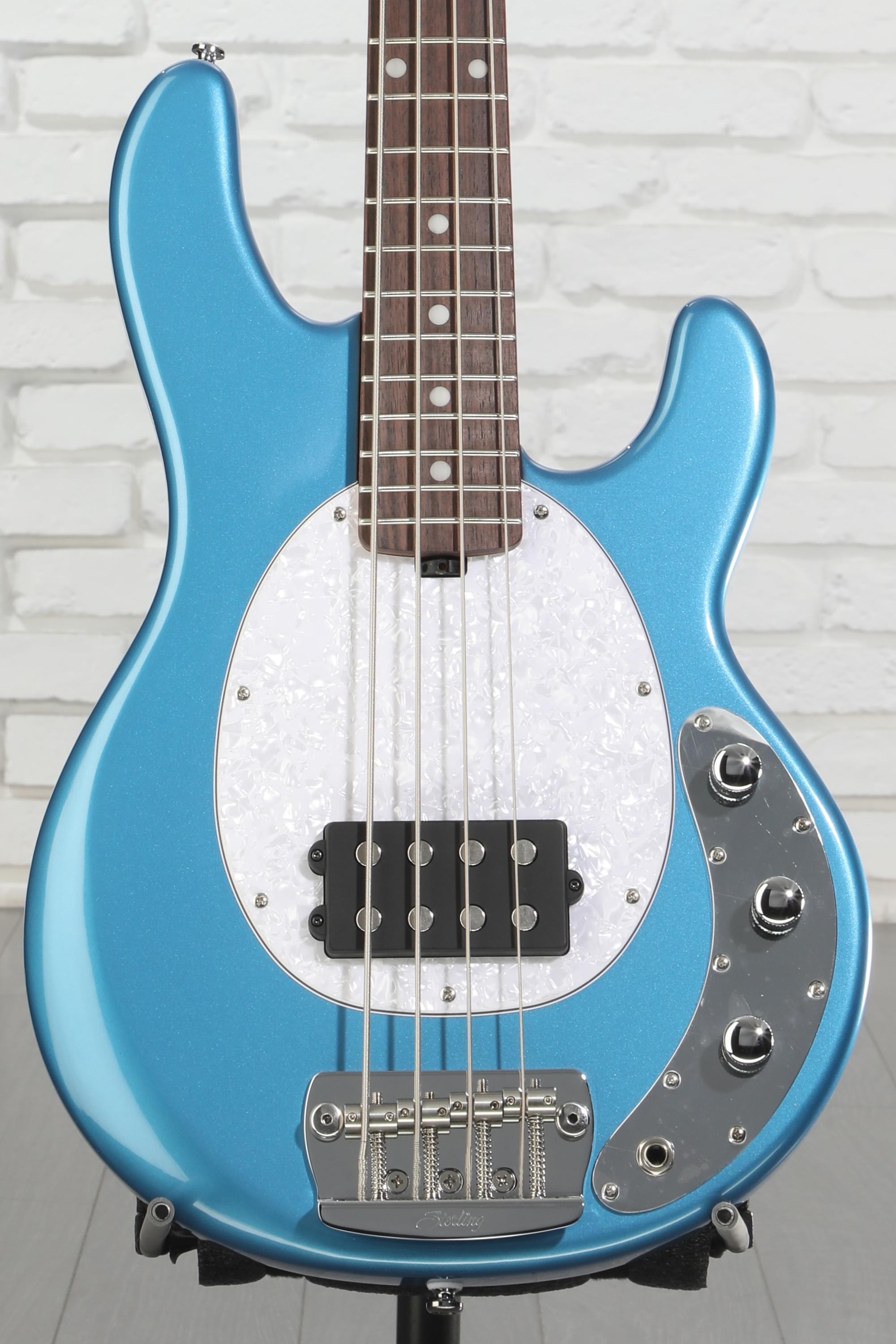 Sterling By Music Man StingRay RAYSS4 Short-scale Bass Guitar