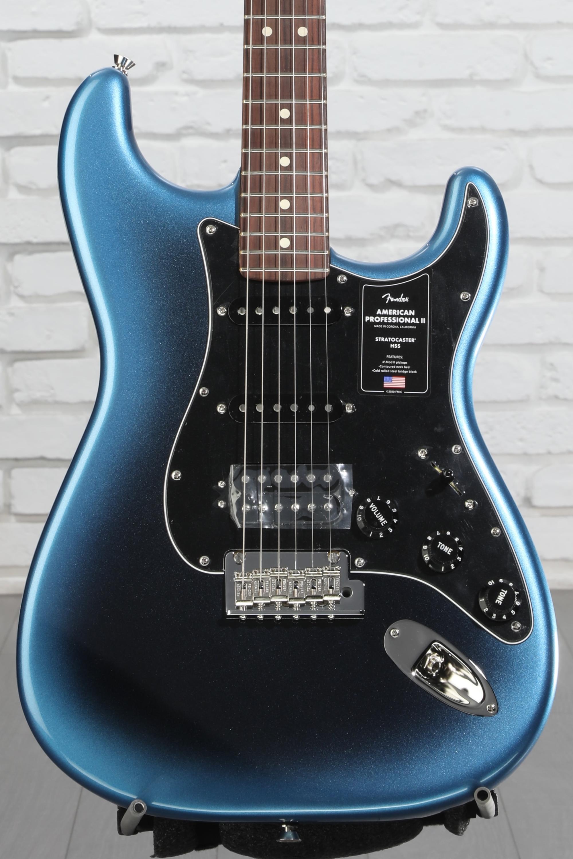 Fender American Professional II Stratocaster HSS Dark Night with