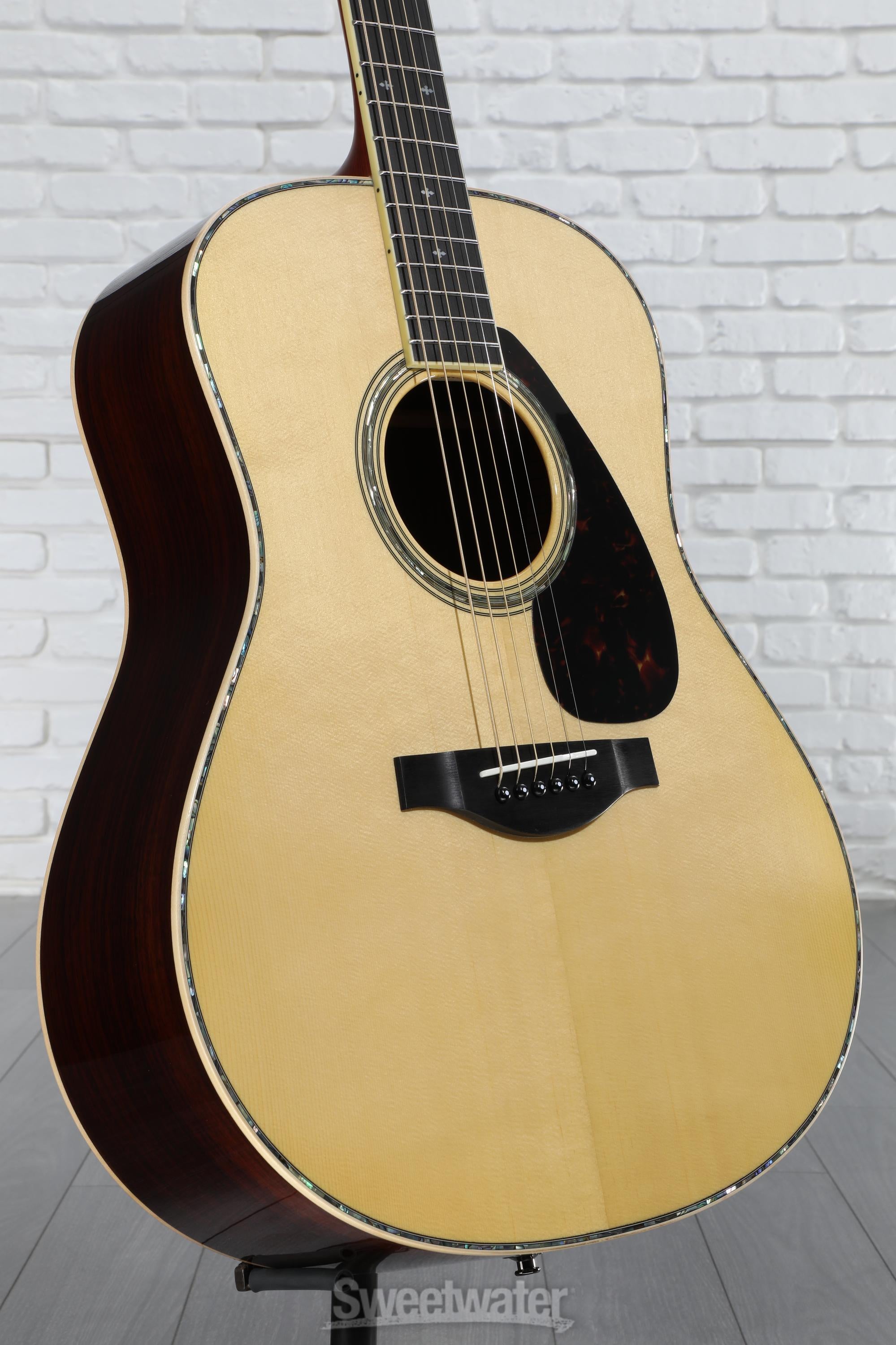 YAMAHA LL16D ARE Natural 純正ソフトケース付き YAMAHA / LL16D ARE Natural (NT) (専用ケースつき) ヤマハ