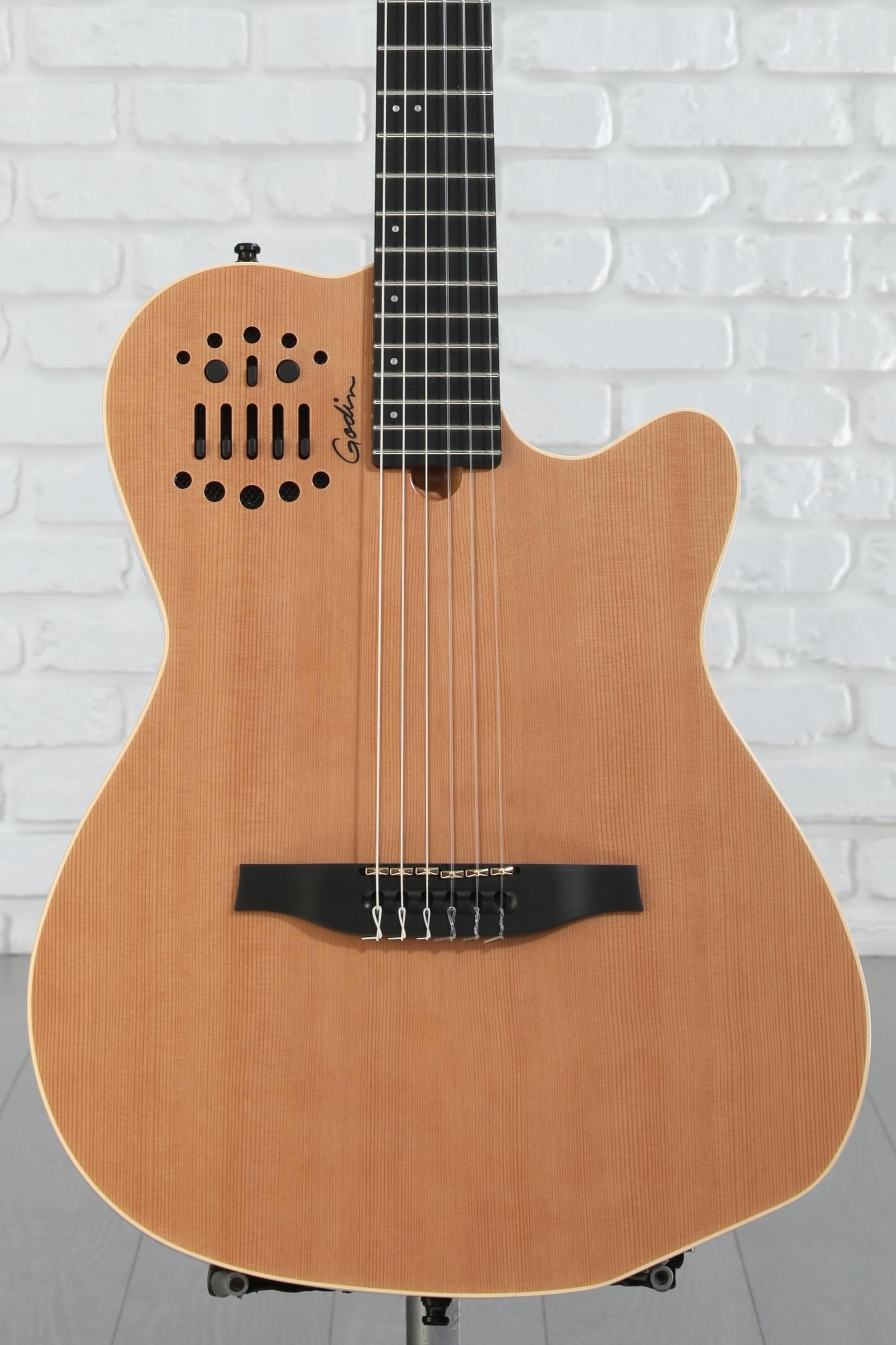Godin ACS-SA Slim, Nylon String Acoustic-Electric Guitar Godin ACS-SA Slim, Nylon String Acoustic-Electric Guitar