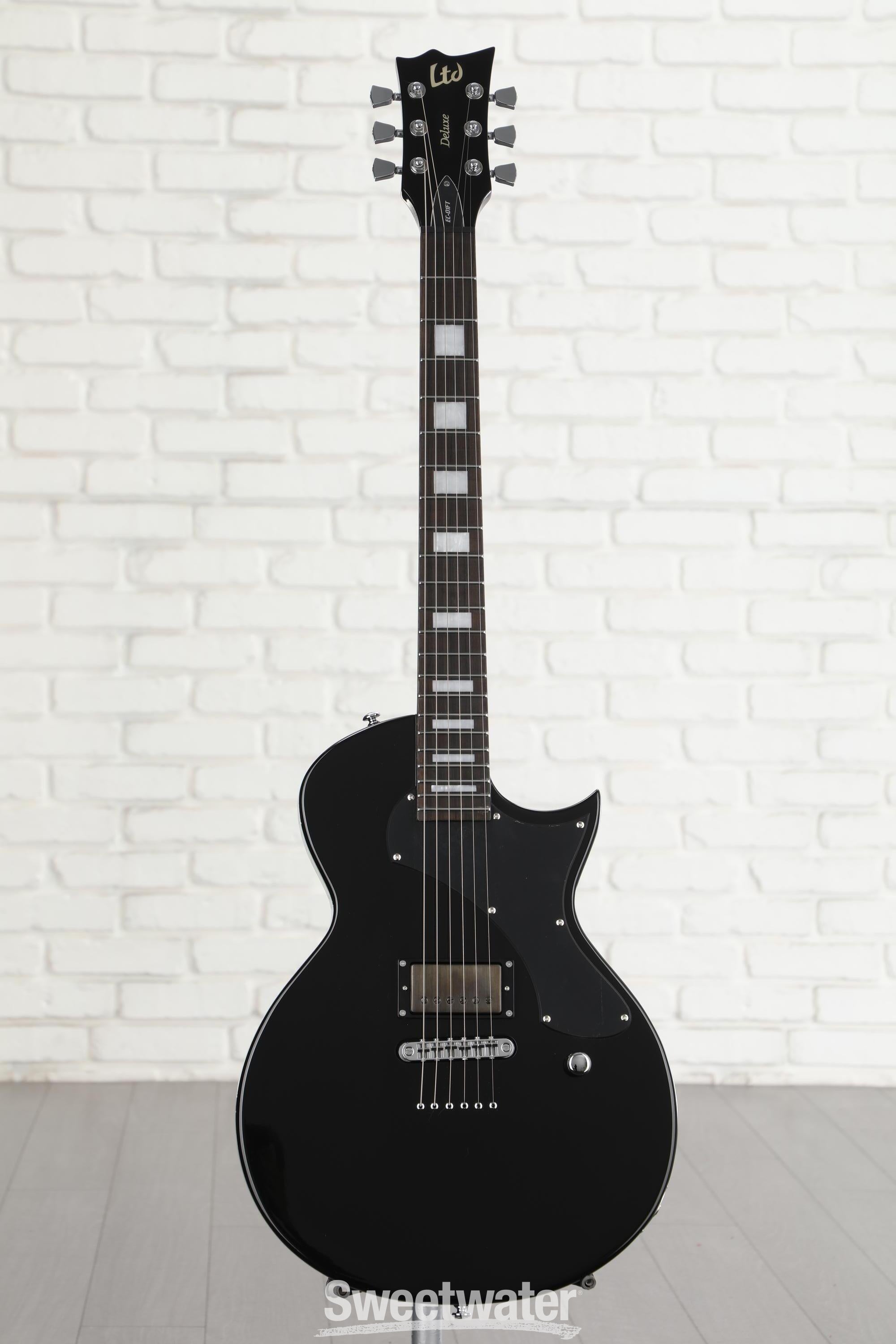 ギター Epiphone LESPAUL Studio Black Epiphone Les Paul Studio Electric Guitar - Ebony | Sweetwater