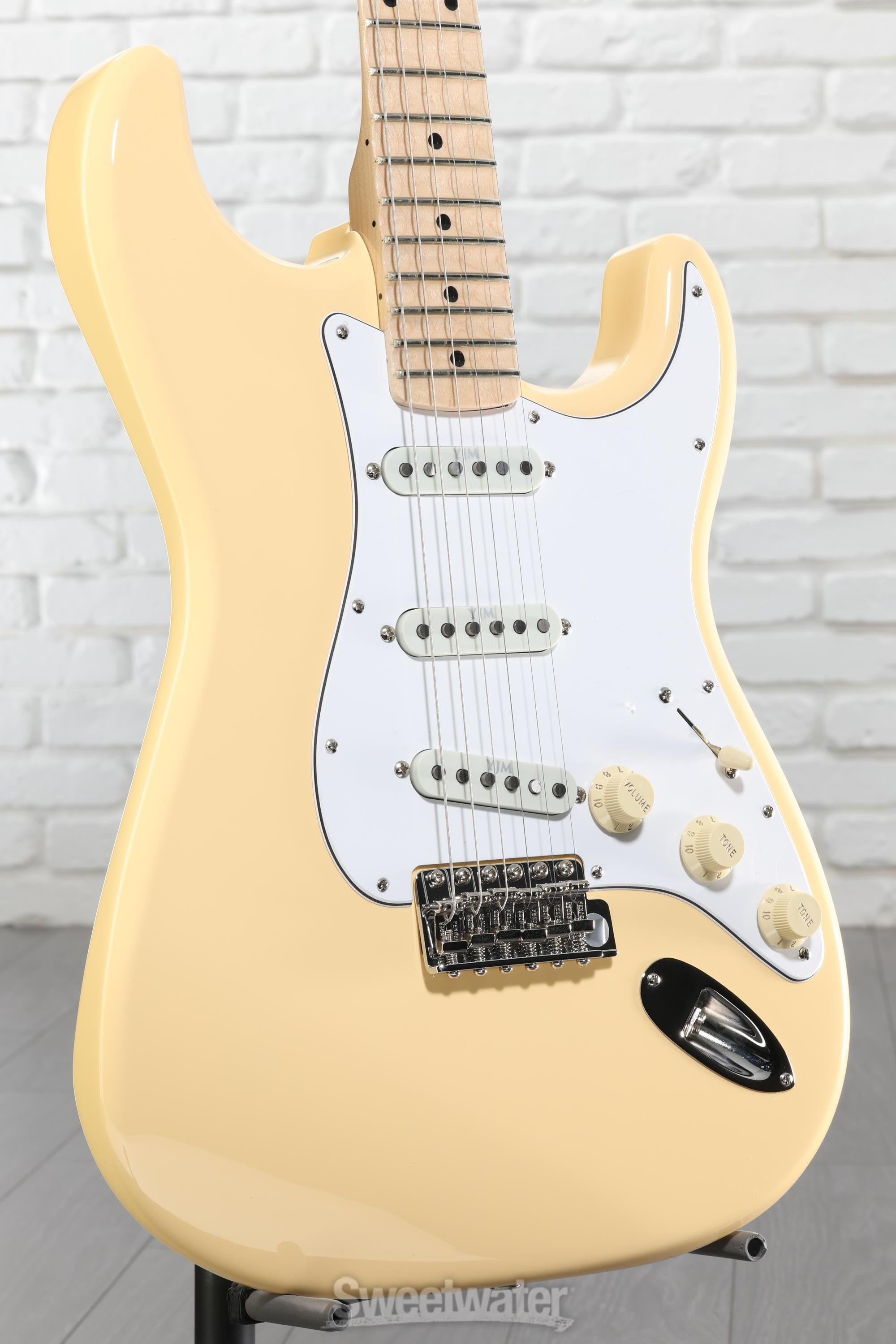 Fender Yngwie Malmsteen Stratocaster Electric Guitar - Vintage