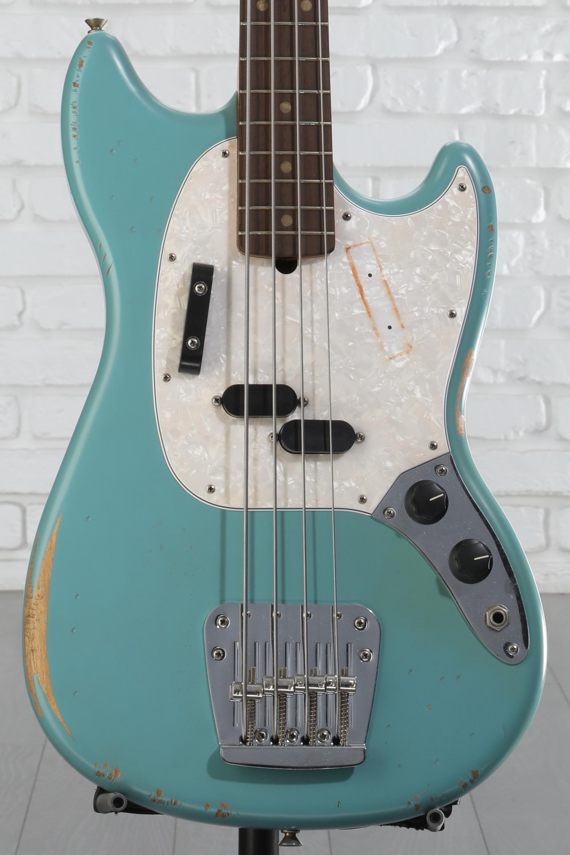 Fender JMJ Road Worn Mustang Bass Guitar - Faded Daphne Blue