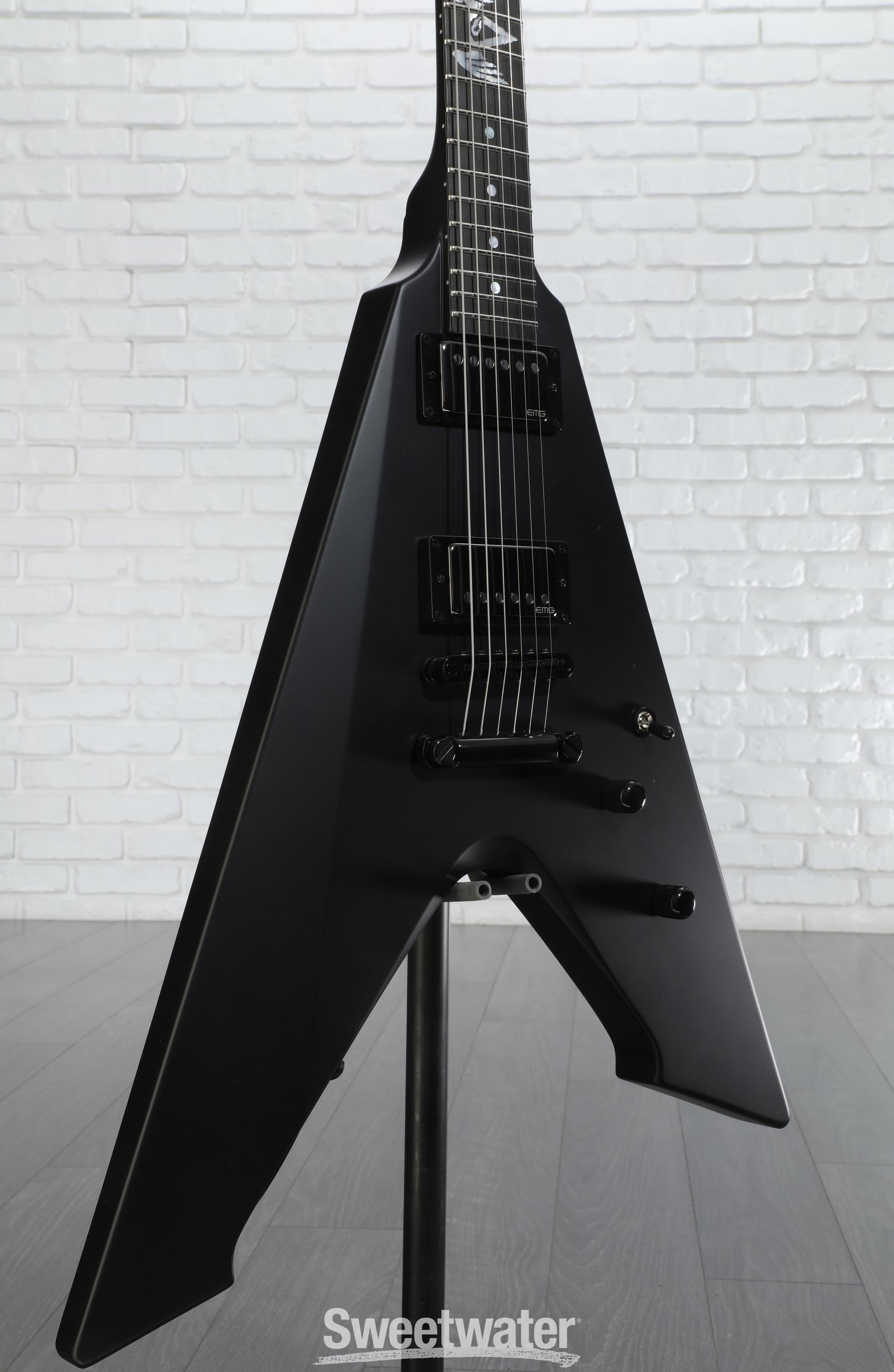 ギター ESP LTD Vulture James Hetfield ESP VULTURE - The ESP Guitar Company