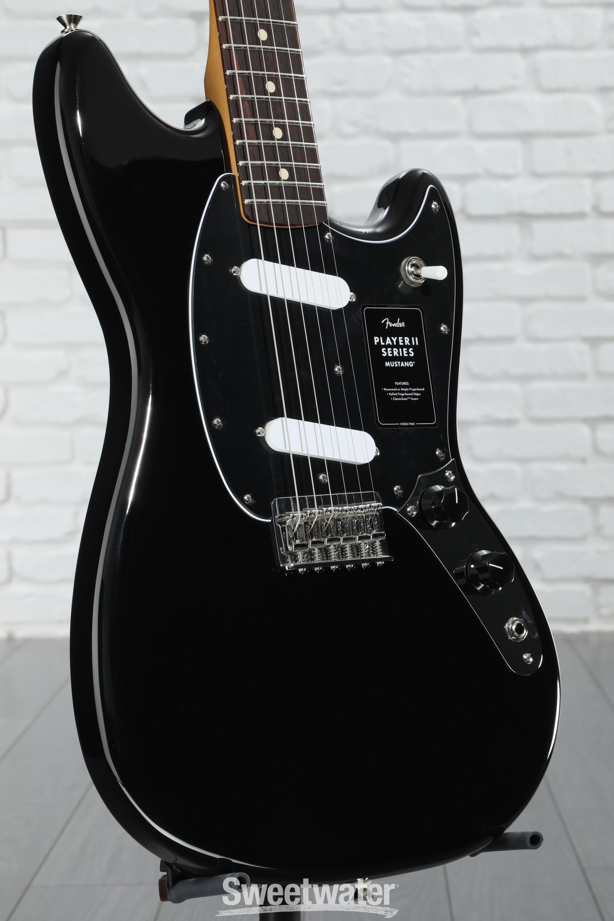Fender Player II Mustang - Black with Rosewood Fingerboard
