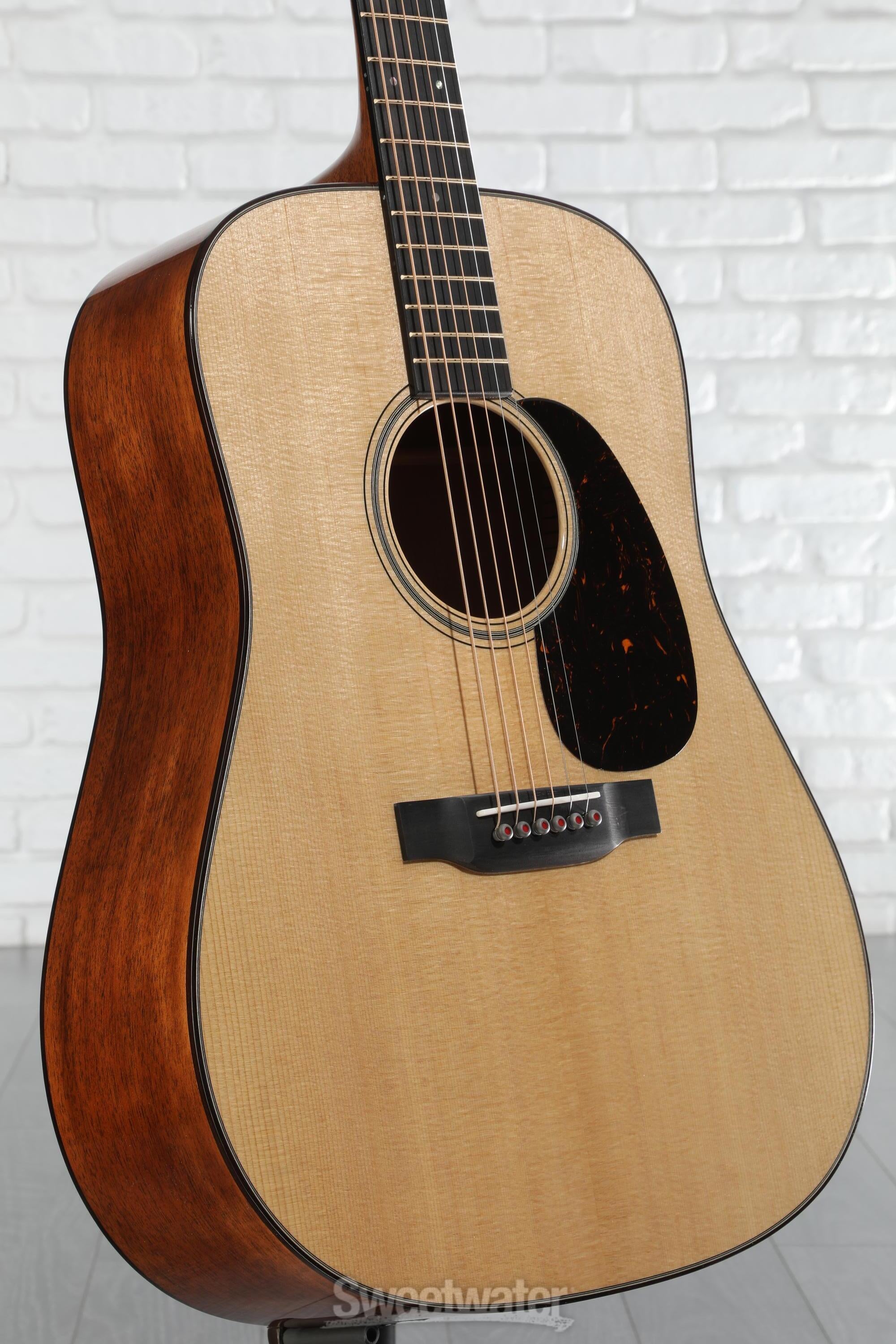 美品　Martin D-18V Martin D-18