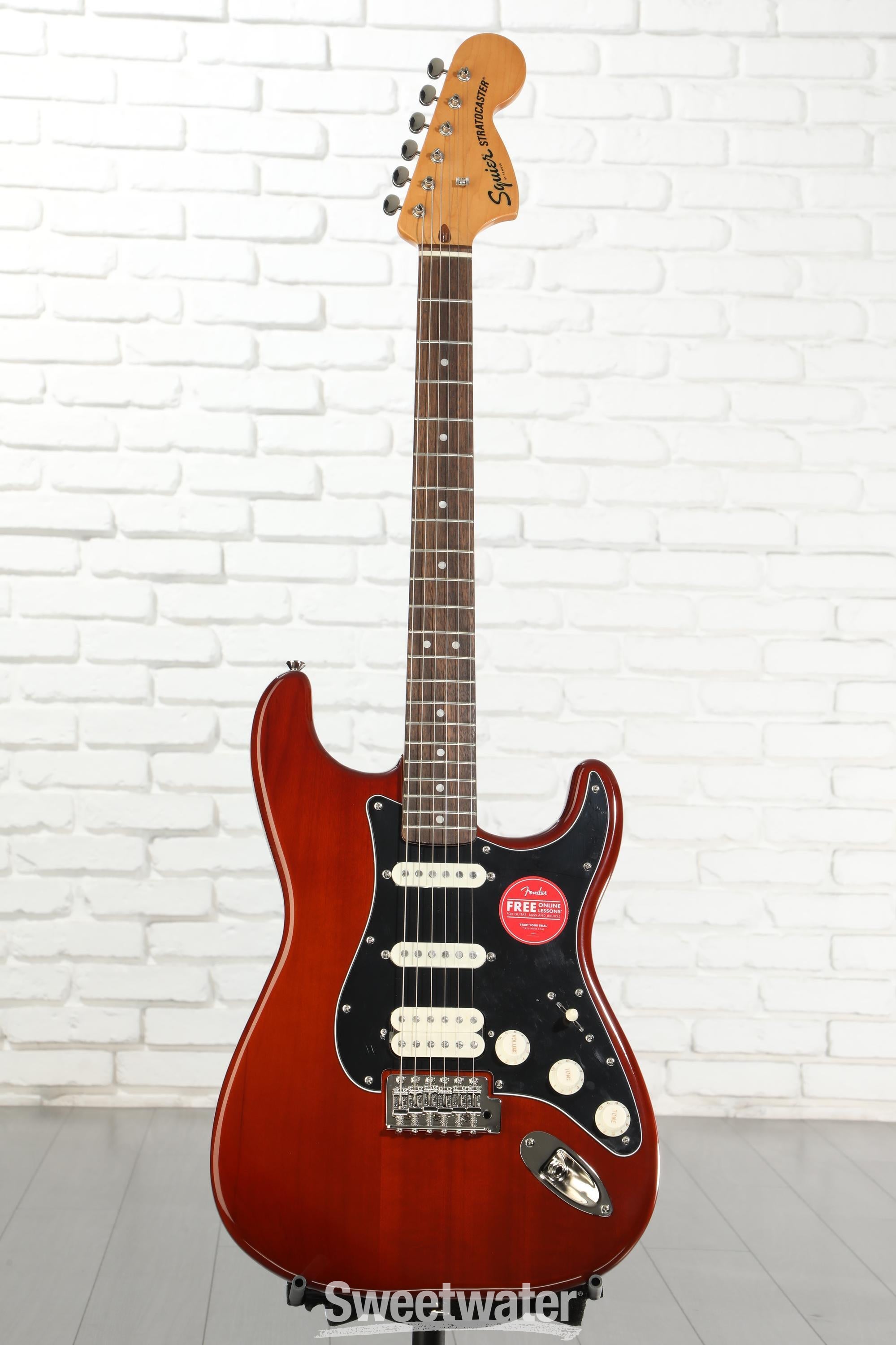 Squier Classic Vibe '70s Stratocaster HSS - Walnut with Indian