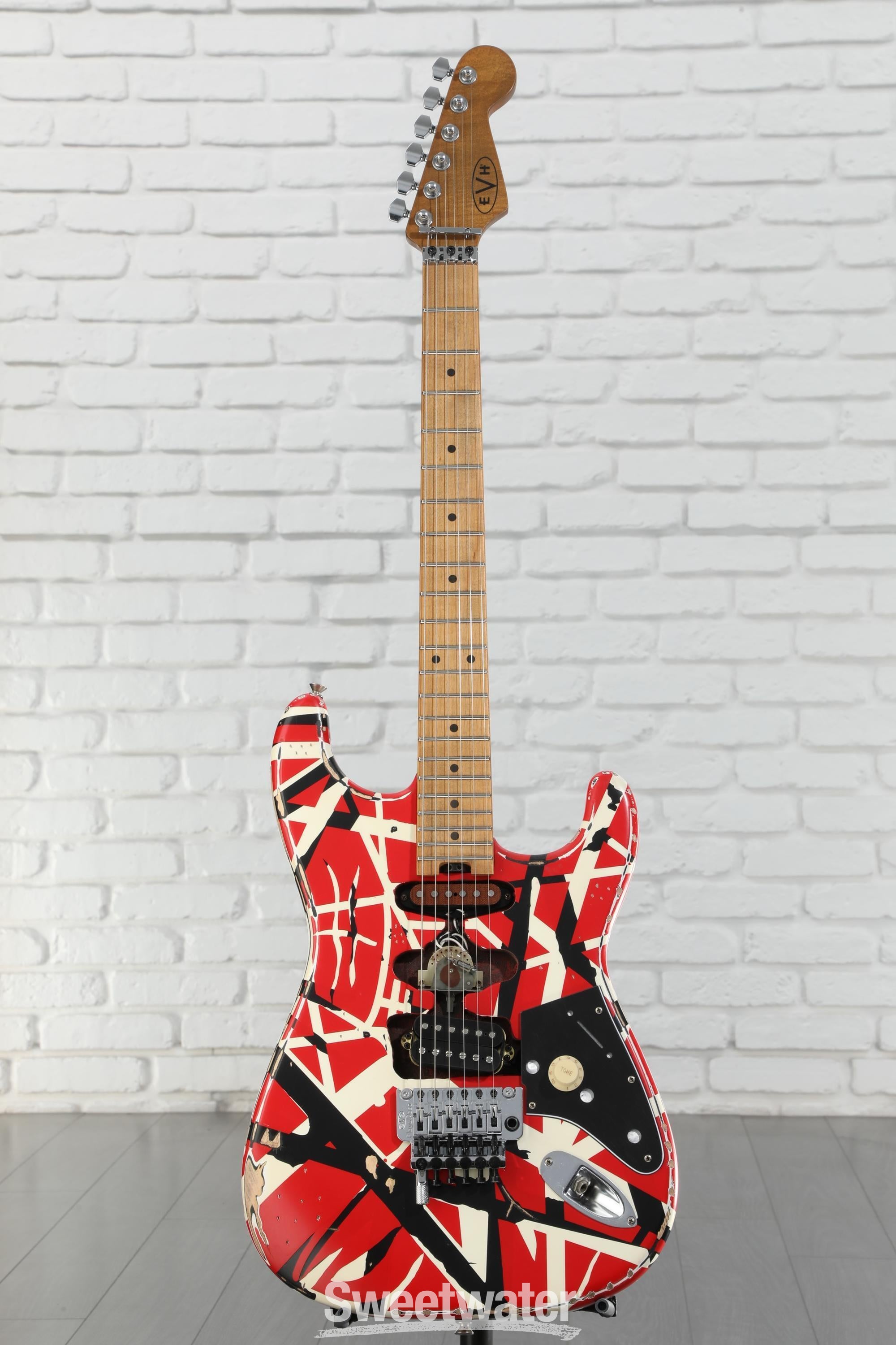 EVH Striped Series Frankenstein Relic - Red/Black/White
