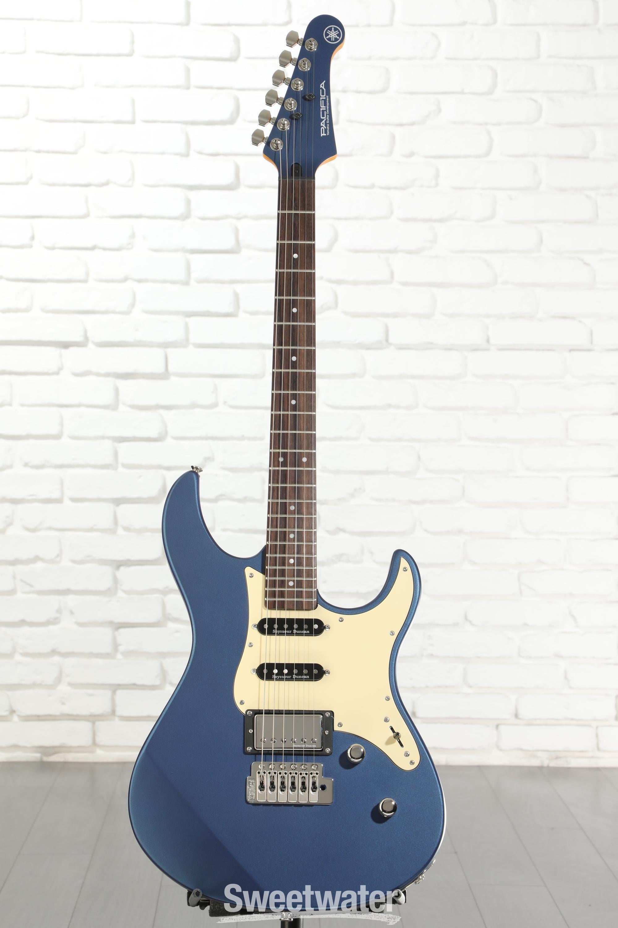 Yamaha PAC612VIIX Pacifica Electric Guitar - Matte Silk Blue