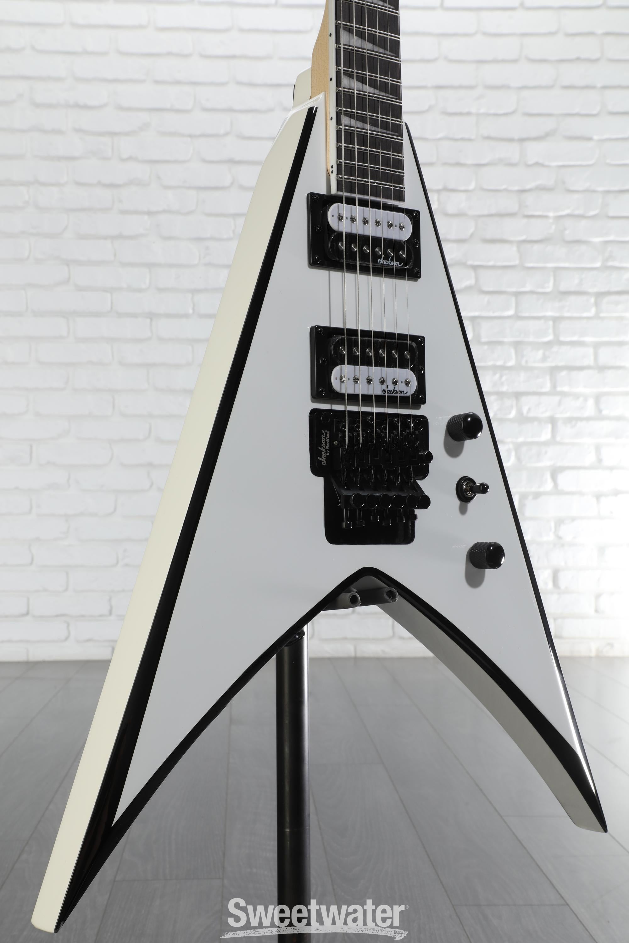 【美品】Jackson KING V VS32 White with Black 31Lj+EhBnBL._UF894,1000_QL80_.jpg