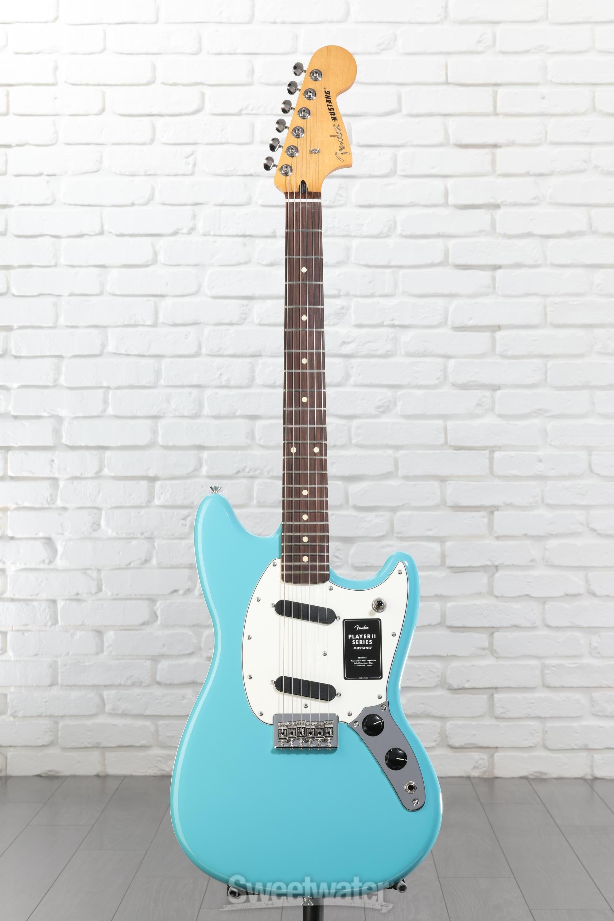 Fender Player II Mustang - Aquatone Blue with Rosewood Fingerboard