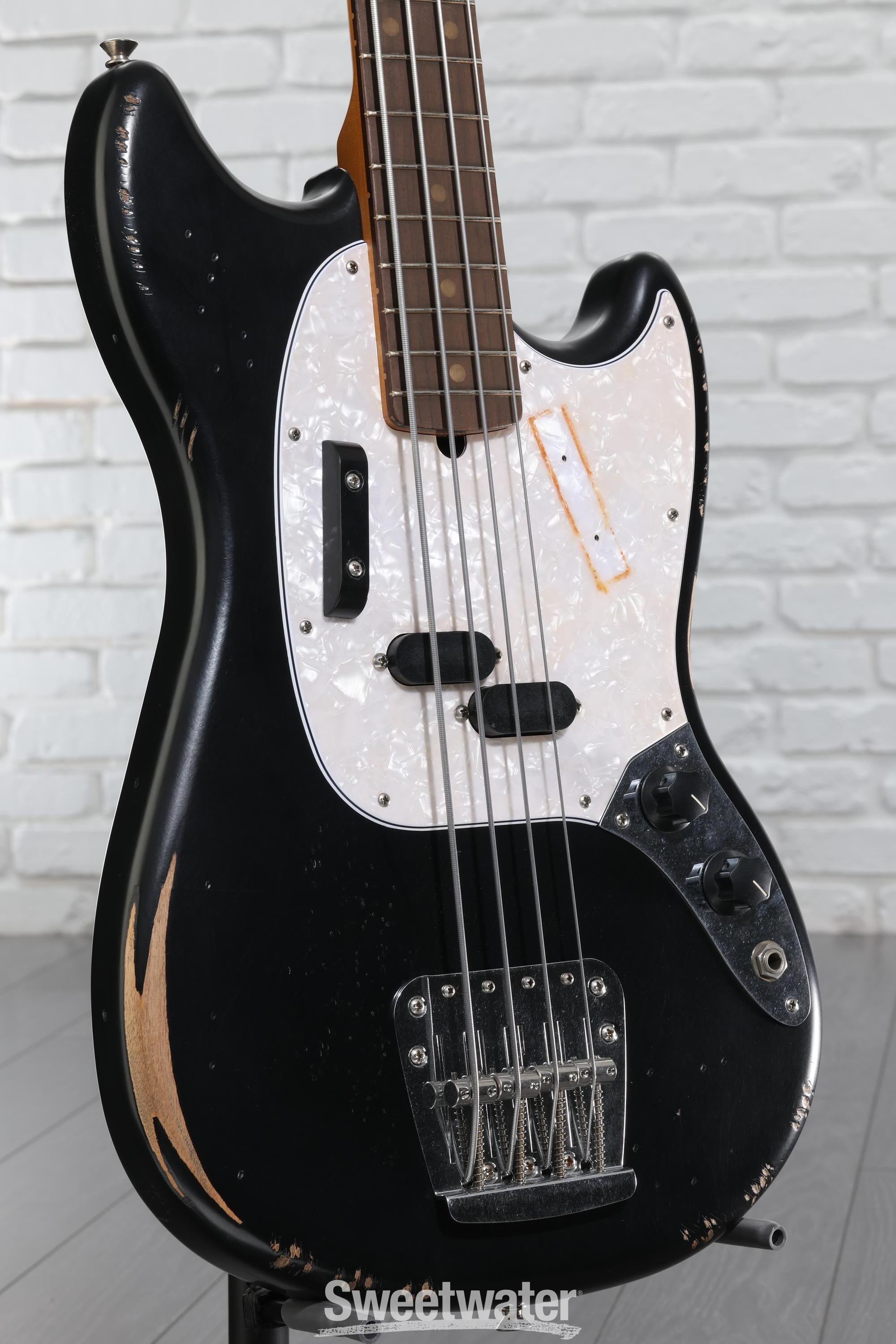 【最終値下げ】Fender JMJ Road Worn Mustang Bass Fender JMJ Road Worn Mustang Bass - Black | Sweetwater