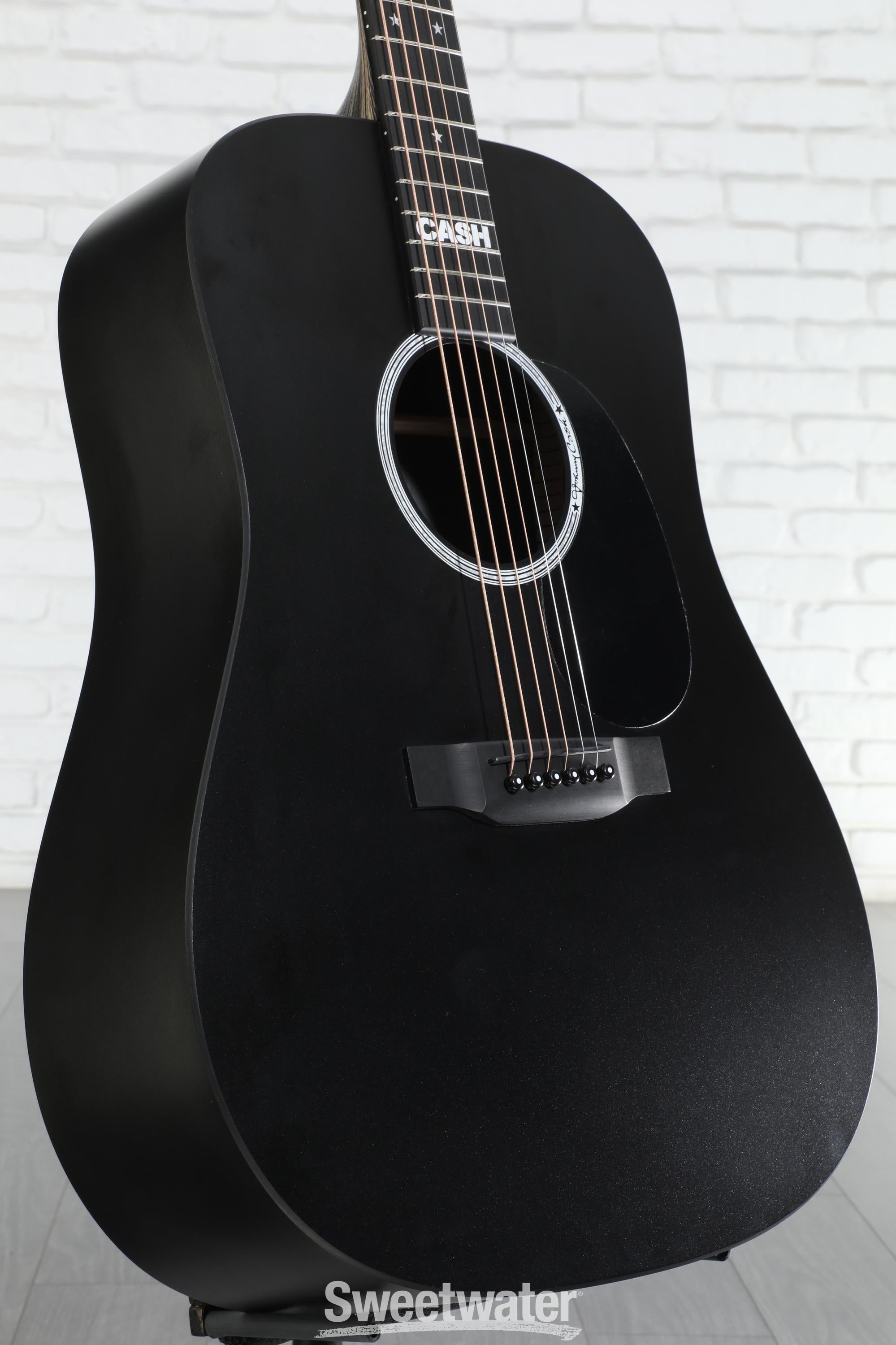 Martin DX Johnny Cash - Jet Black | Sweetwater