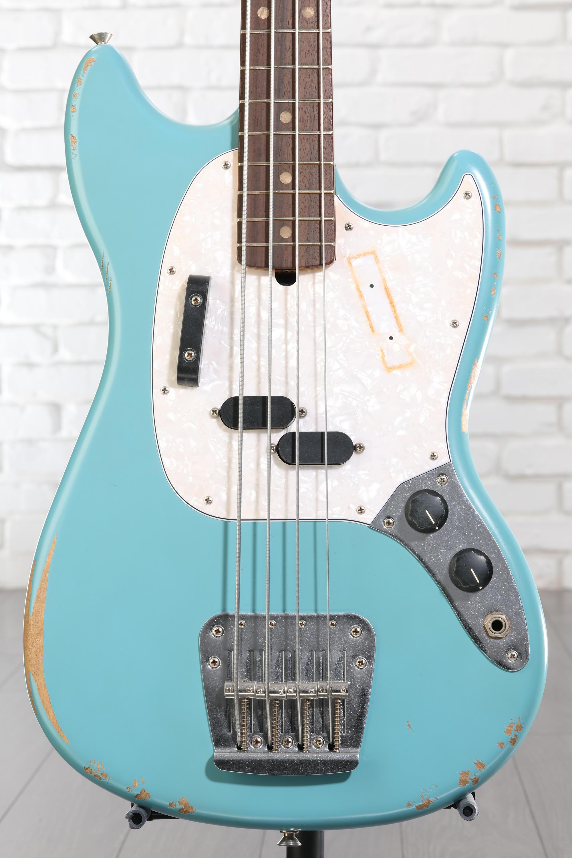 Fender JMJ Road Worn Mustang Bass Guitar - Faded Daphne Blue