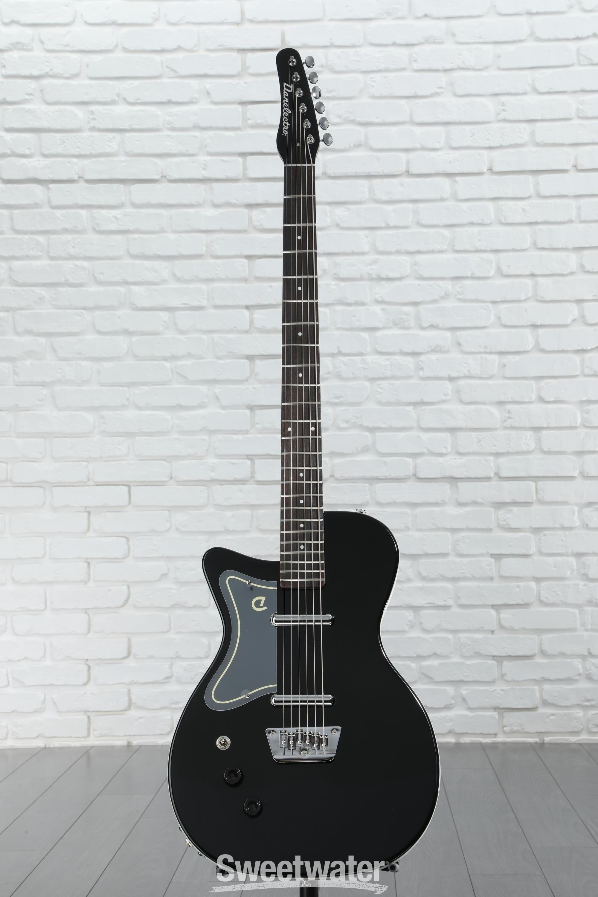 ギター Danelectro / Black Licorice octave dis Danelectro Black Licorice distortion octave pedal review