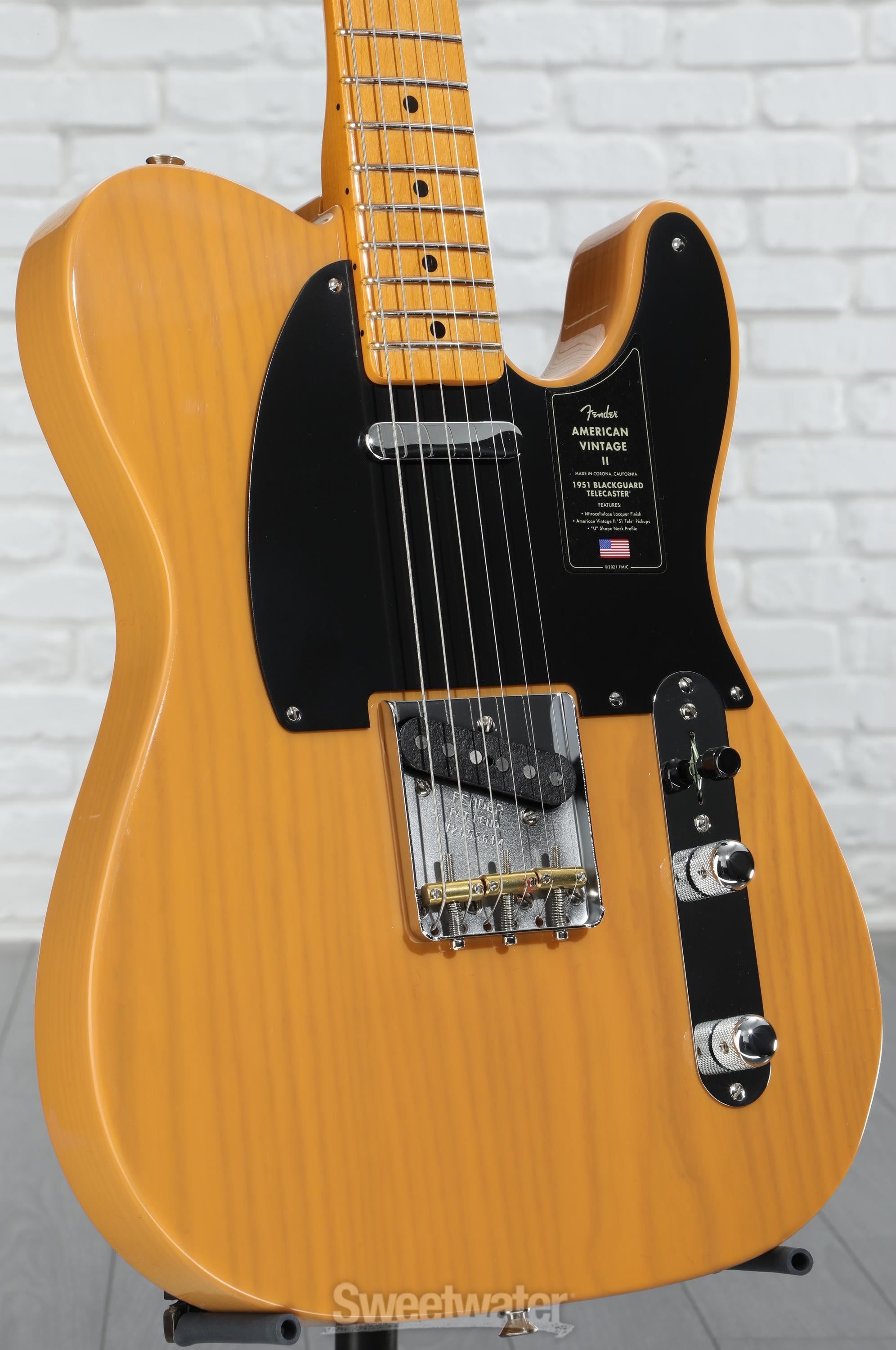 Fender LTD American Vintage II 1977 Telecaster Custom - Wine