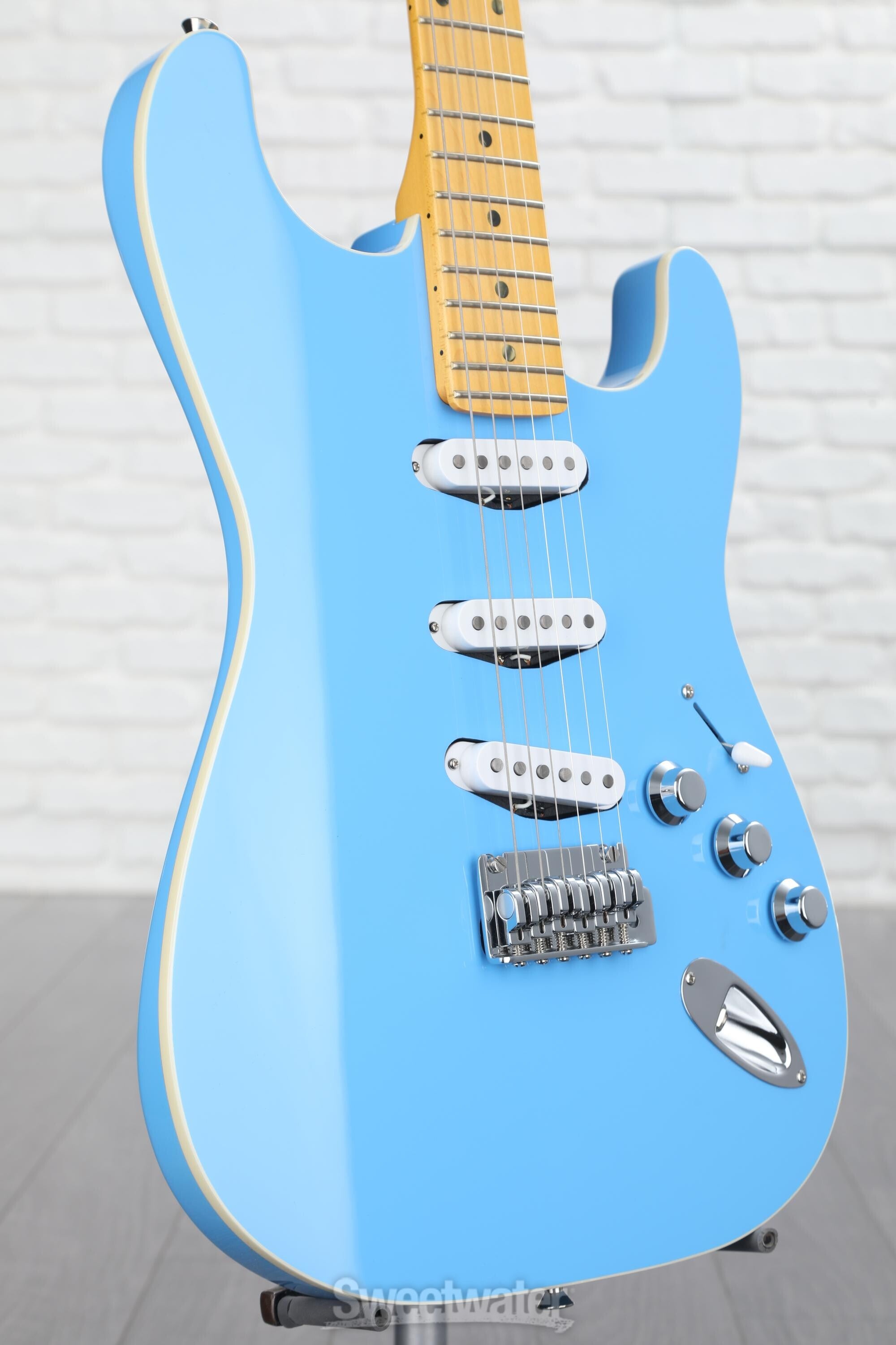 Fender Aerodyne Special Stratocaster Electric Guitar