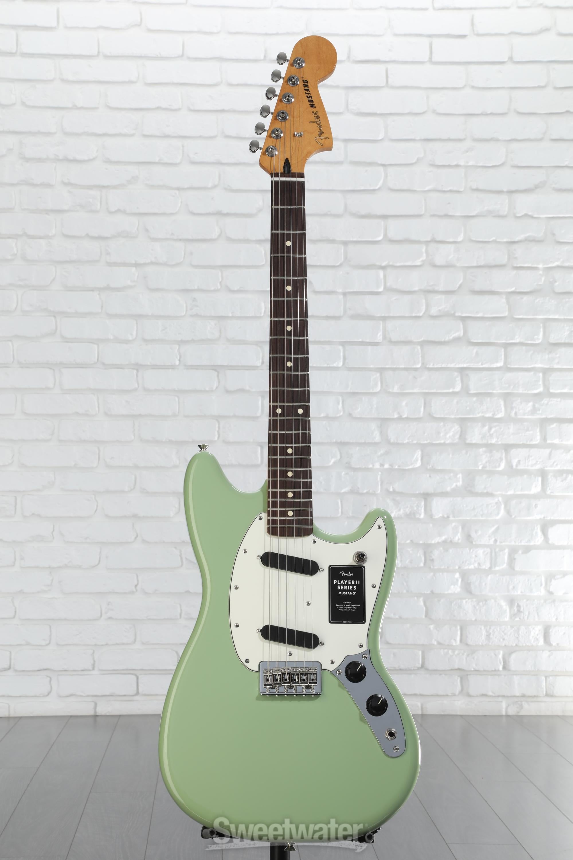 Fender Player II Mustang - Birch Green with Rosewood Fingerboard