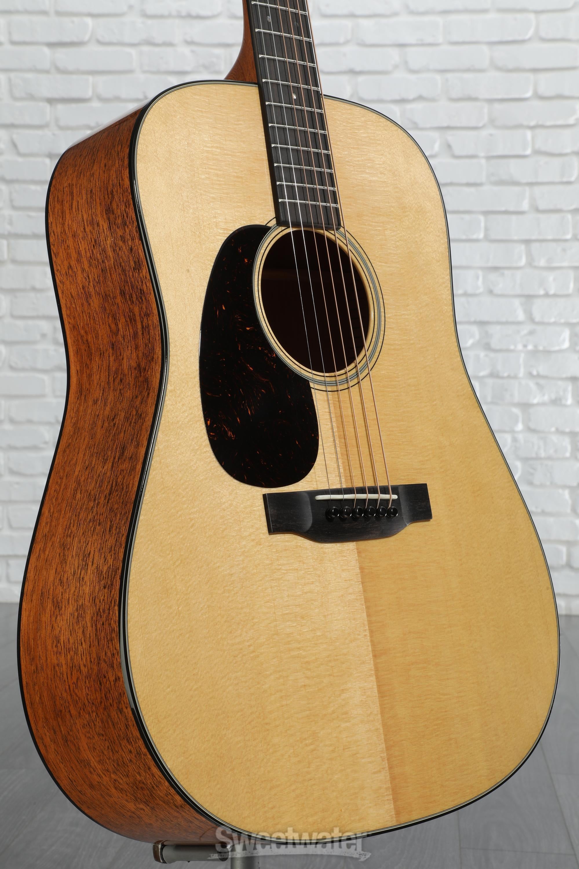Martin D-18 Standard Series Left-handed Acoustic Guitar - Natural