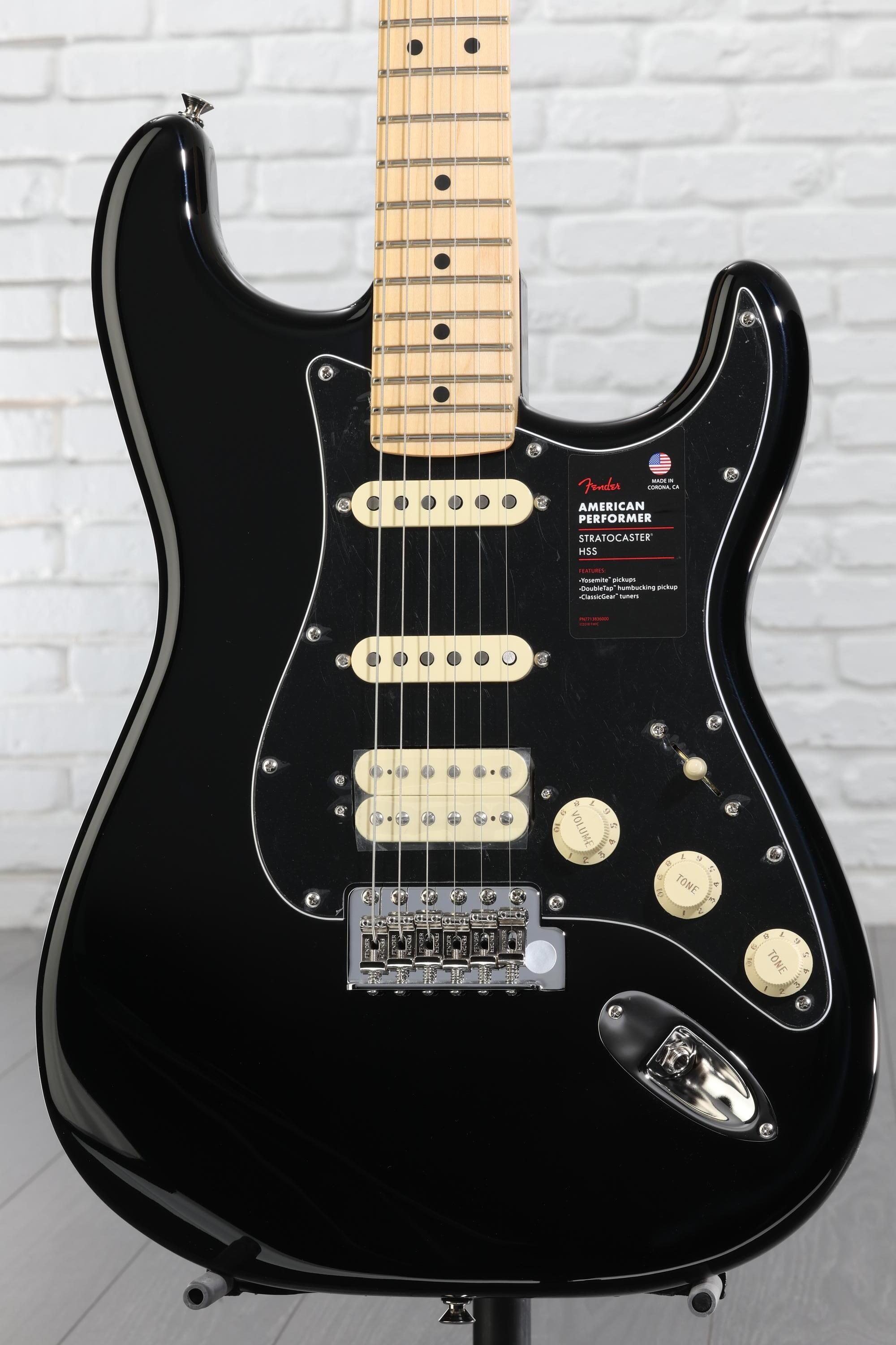 Fender American Performer Stratocaster HSS - Black with