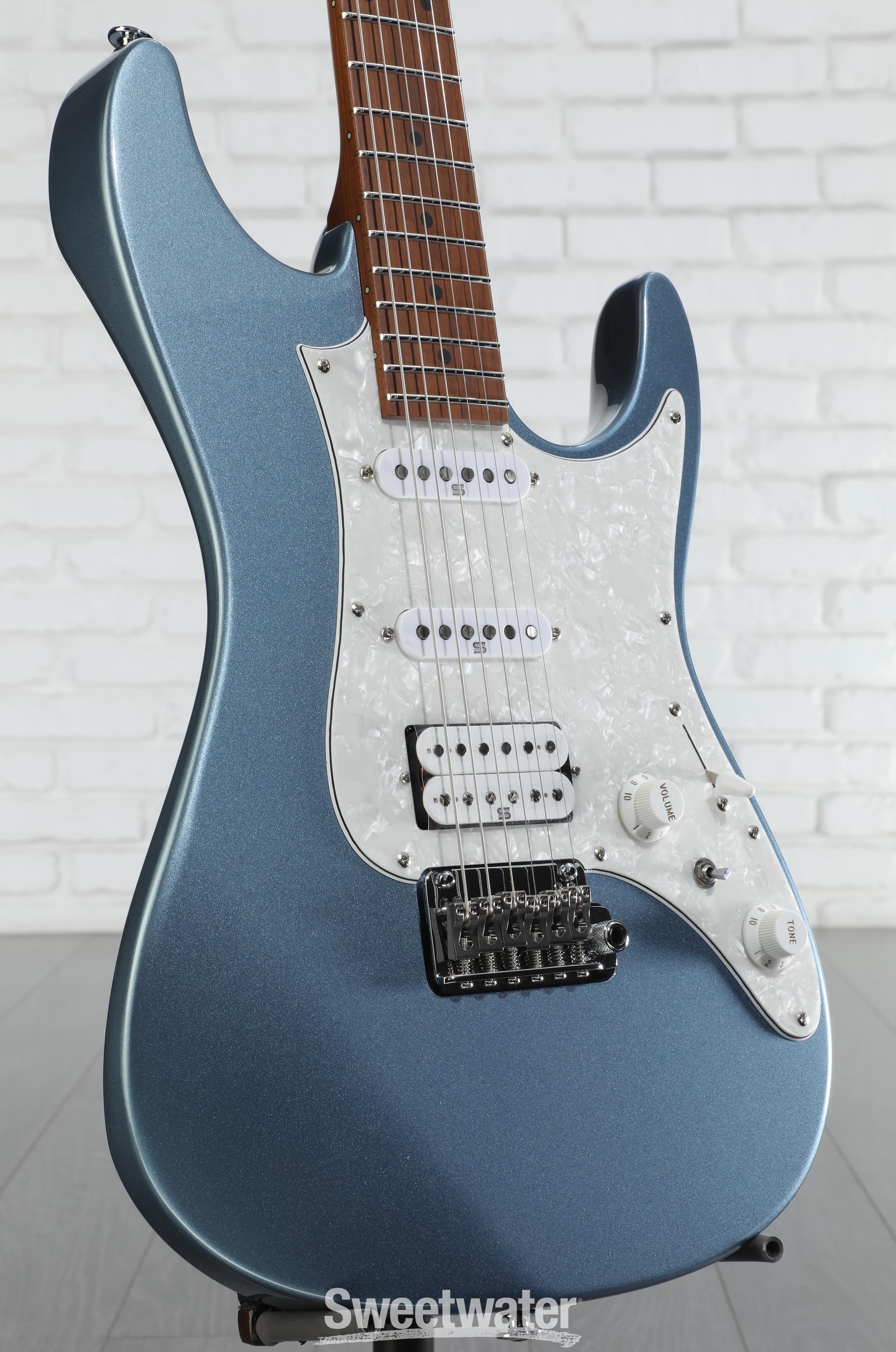 Ibanez Prestige AZ2204 - Ice Blue Metallic