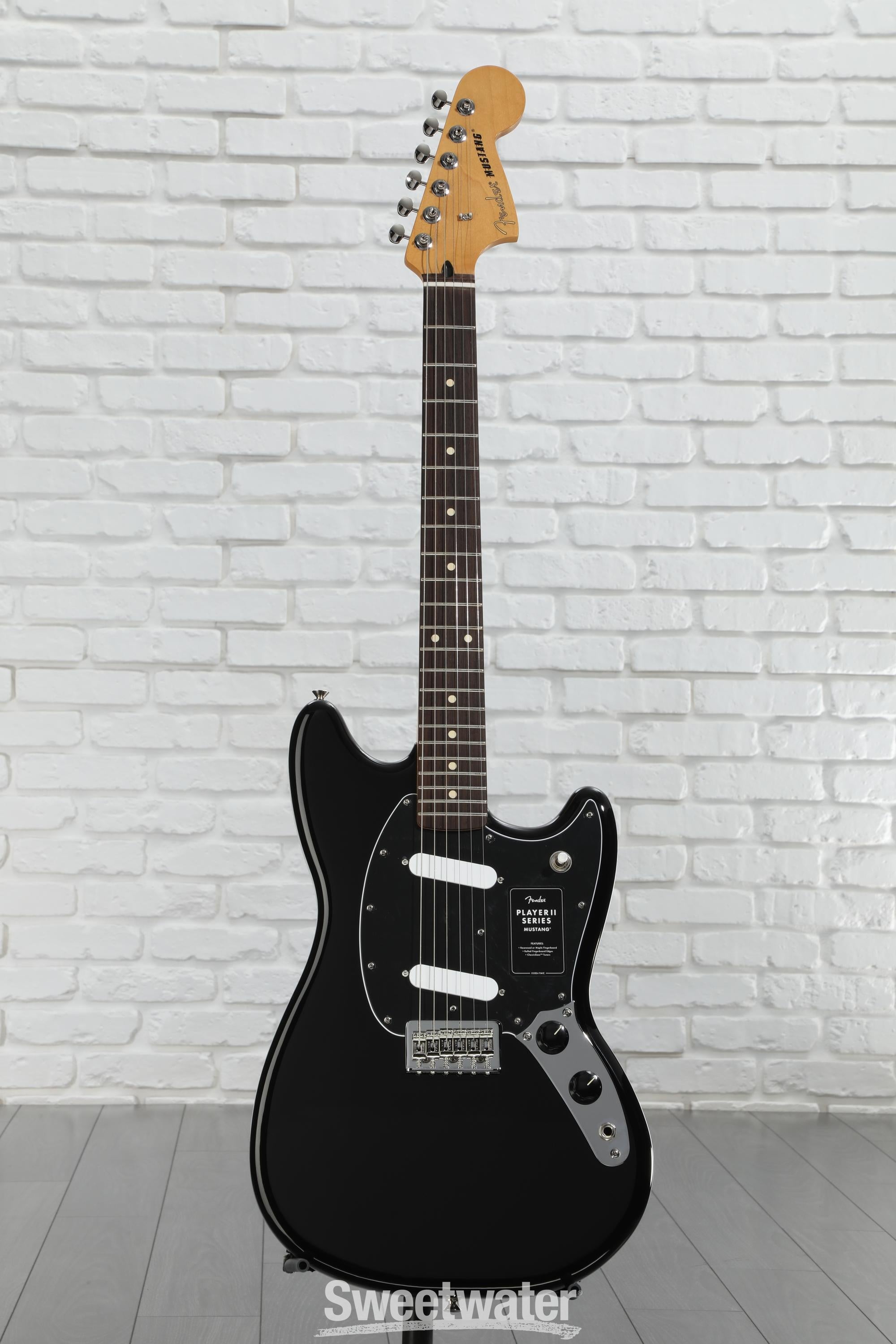 Fender Player II Mustang - Black with Rosewood Fingerboard