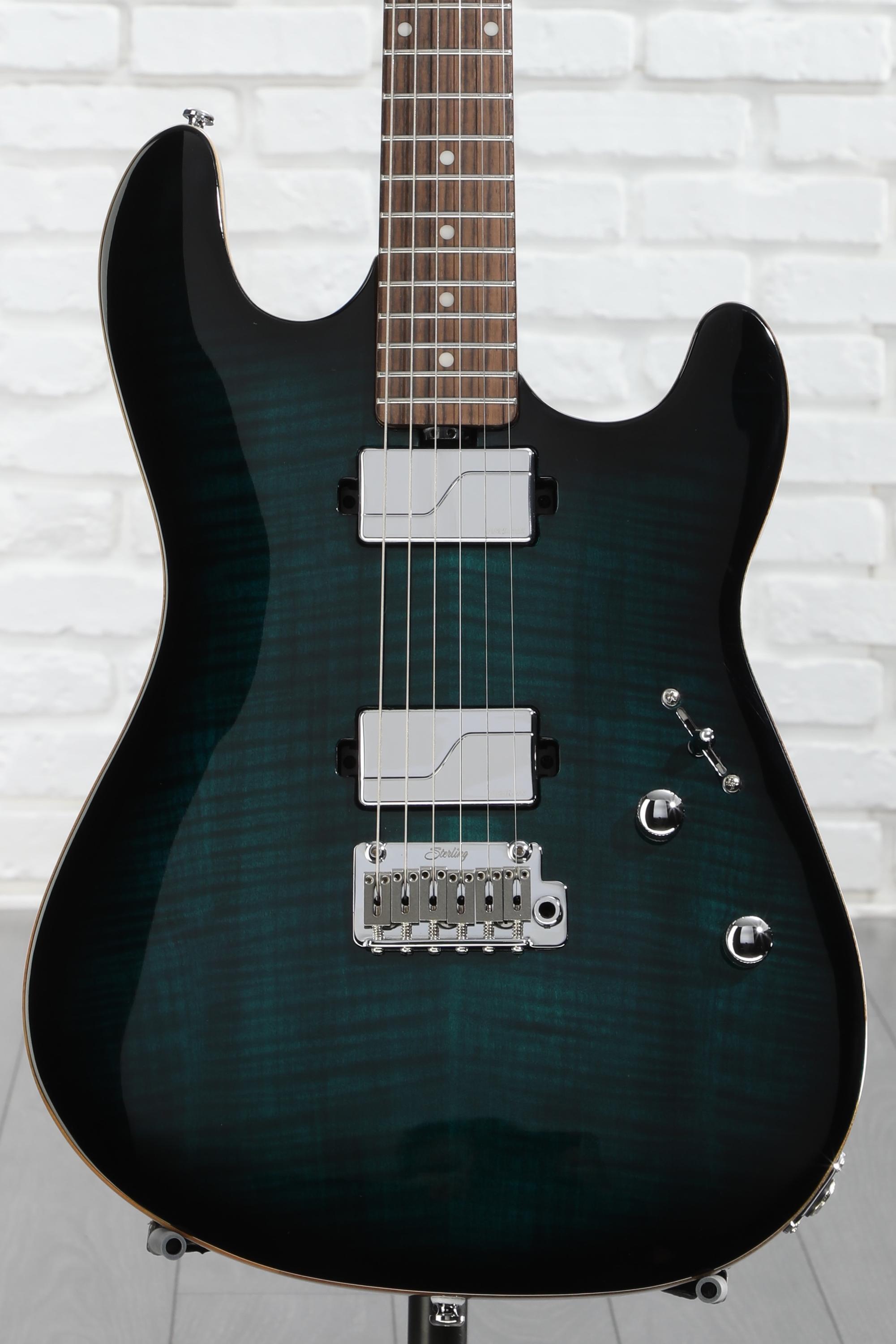 Sterling by Musicman SABRE 6弦ギター Sterling by Music Man Sabre Electric Guitar | Music & Arts